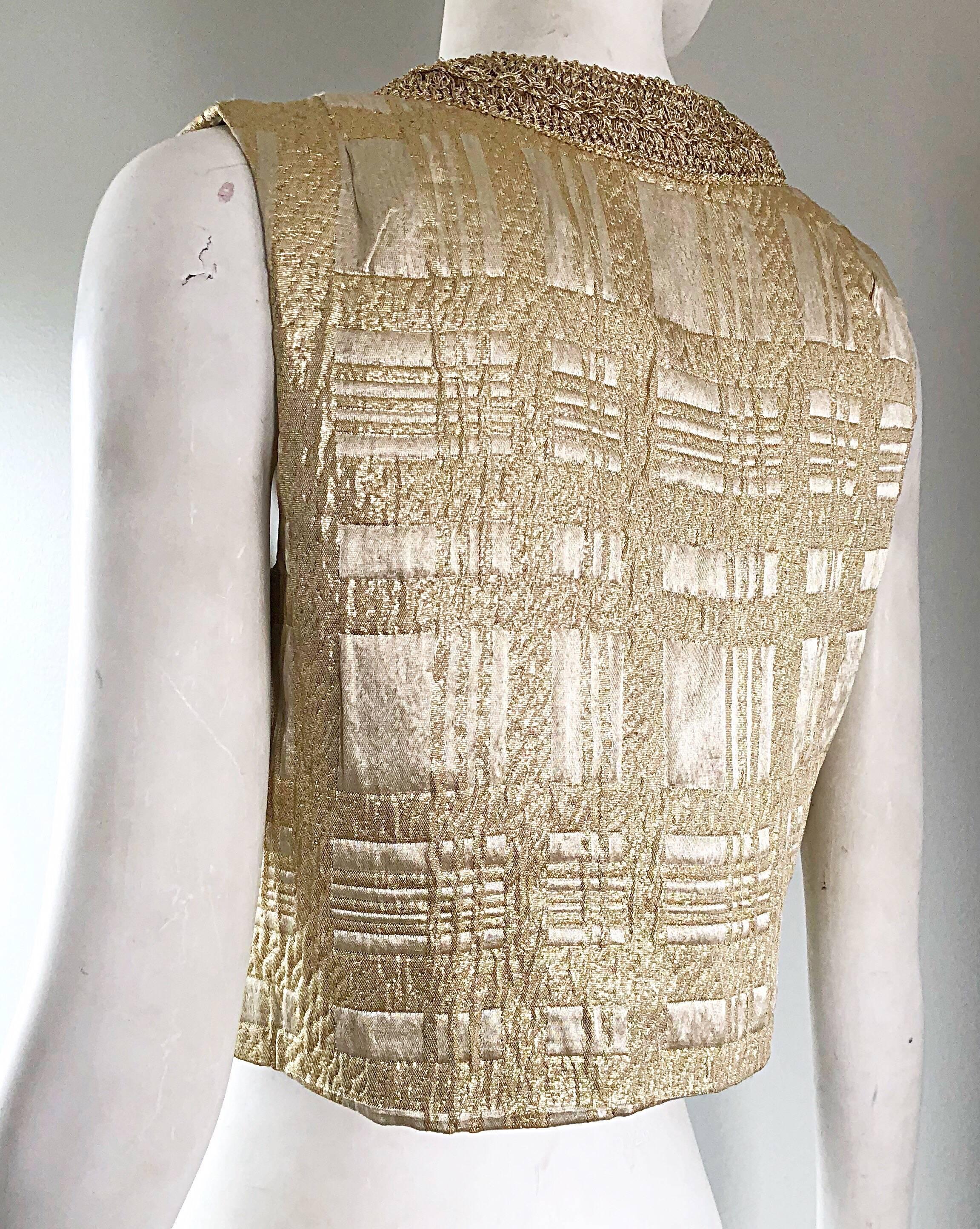 Women's 1960s Saks 5th Avenue Gold Silk Brocade Metallic Vintage 60s Cropped Vest For Sale