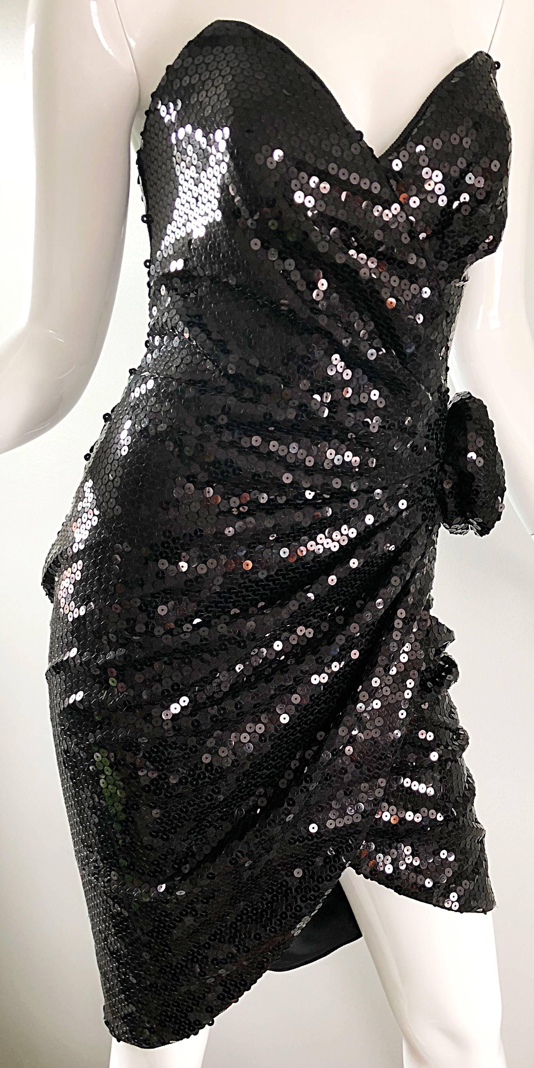 Vintage Tadashi Shoji 1980s Size 8 Black Sequin Strapless 80s Cocktail Dress In Excellent Condition In San Diego, CA