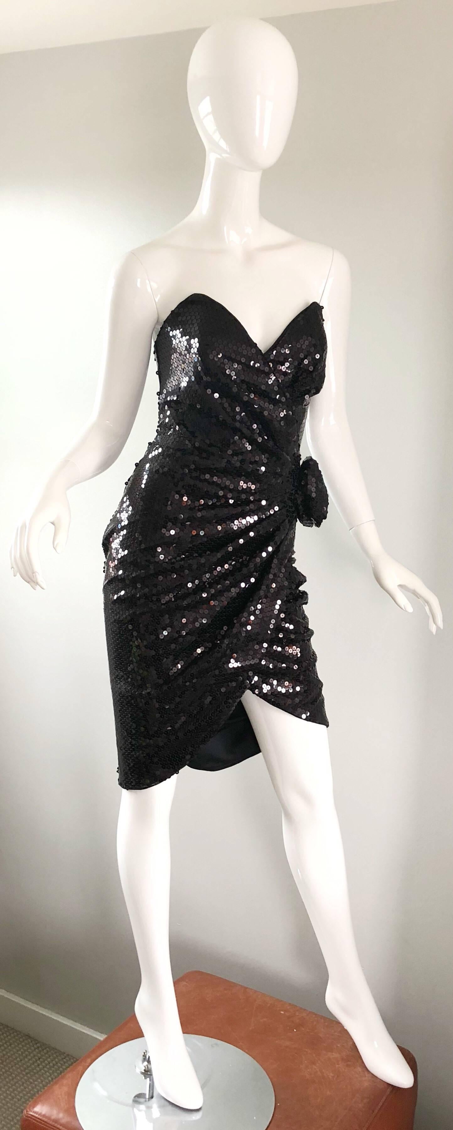 Women's Vintage Tadashi Shoji 1980s Size 8 Black Sequin Strapless 80s Cocktail Dress