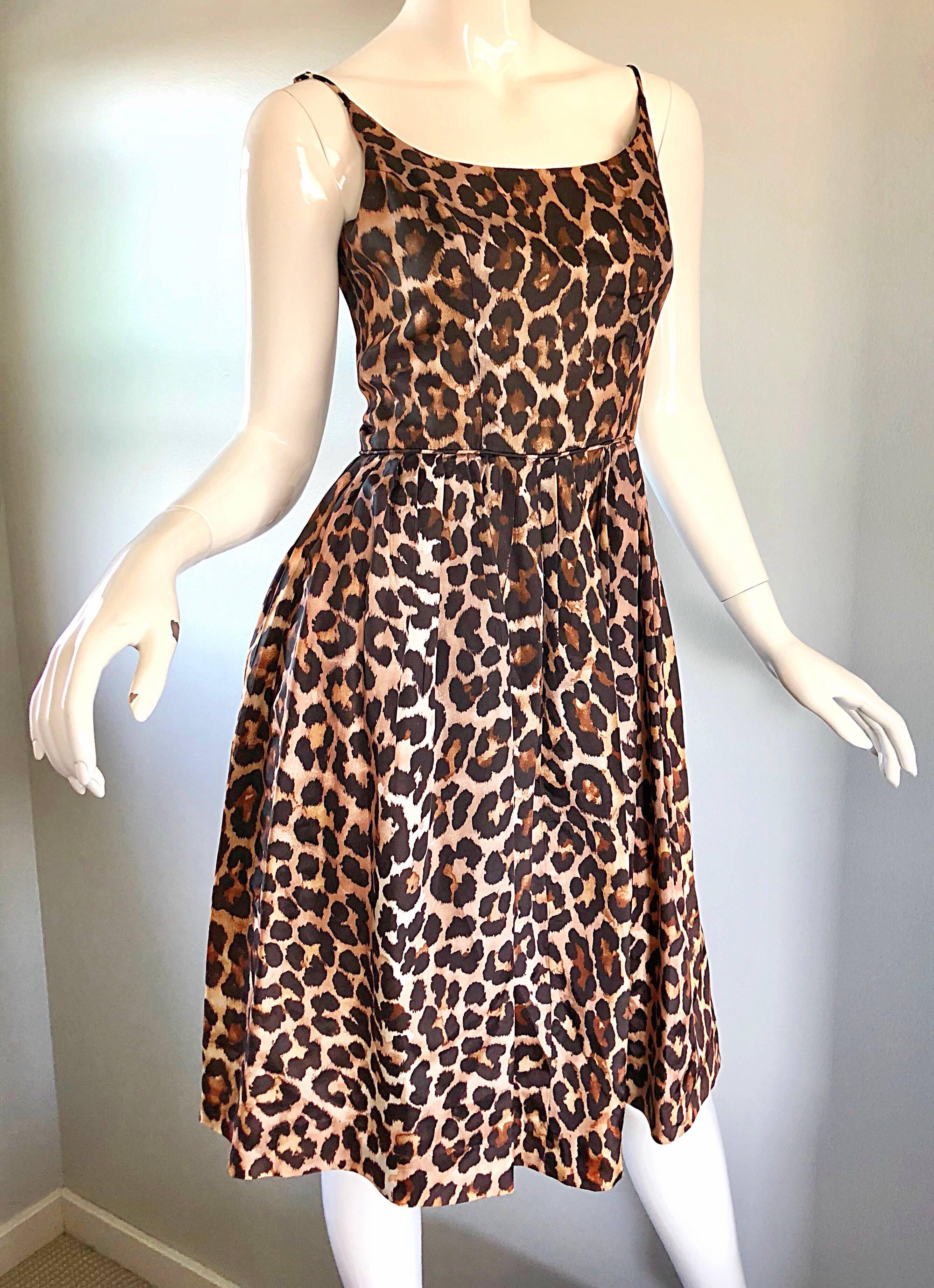 Women's Gorgeous 1950s Demi Couture Leopard Cheetah Print Silk Fit n' Flare 50s Dress For Sale
