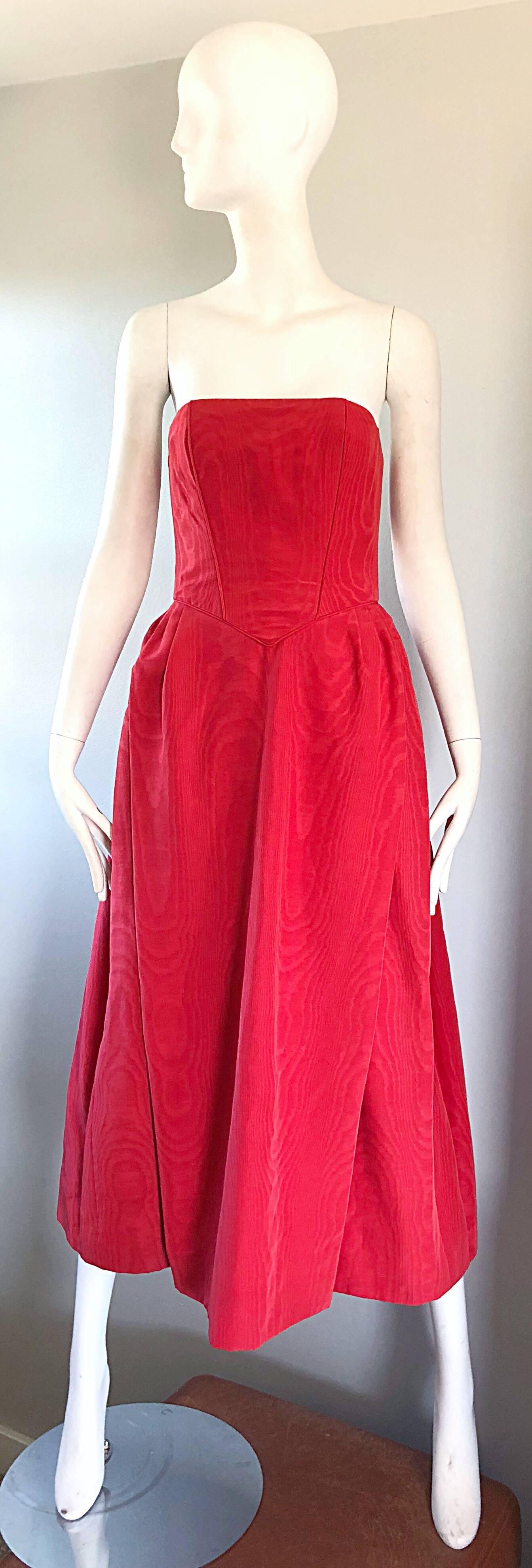 Stunning late 1970s BOB MACKIE for NEIMAN MARCUS lipstick red silk moire strapless evening dress! Perfectly tailored corset bodice, and full free skirt are extremely flattering, and a fun ode to the 1950s. Luxurious silk moire is absolutely gorgeous