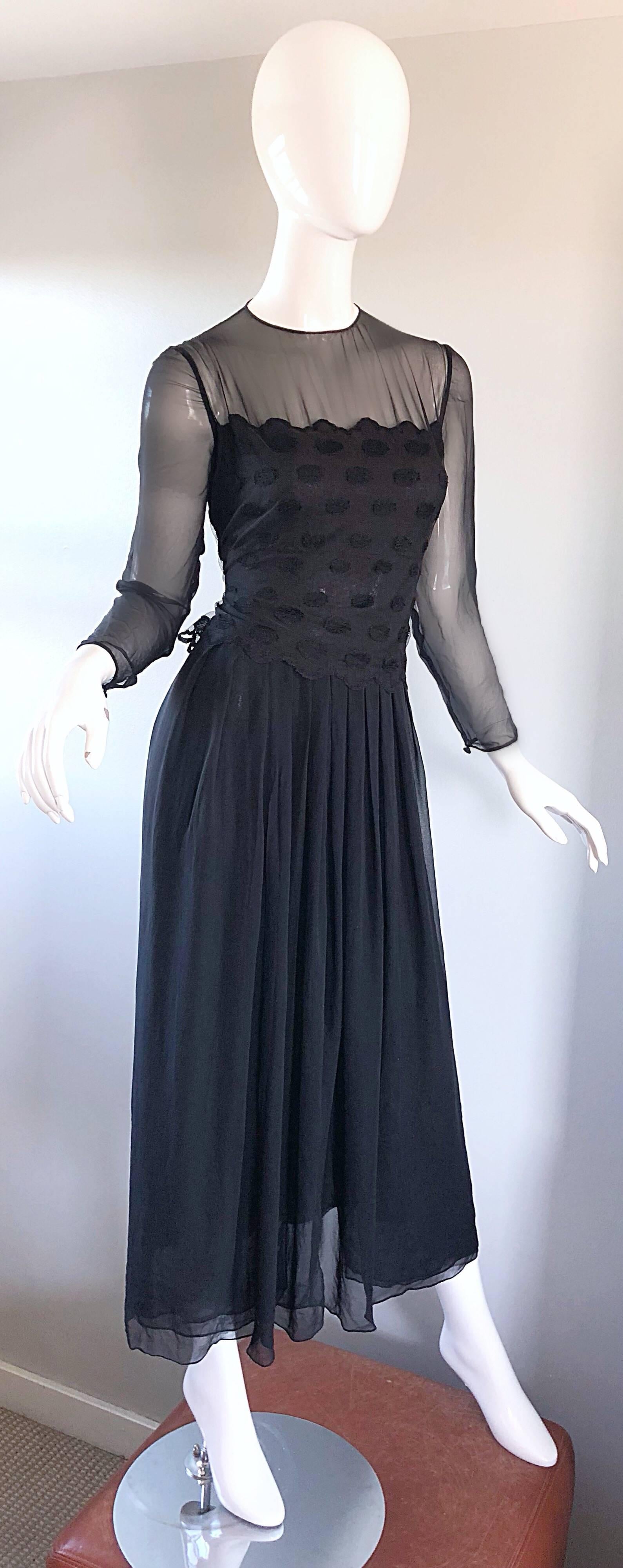 Bill Blass Vintage Size 12 / 14 Black Silk Chiffon 1990s Long Sleeve 90s Gown In Excellent Condition For Sale In San Diego, CA