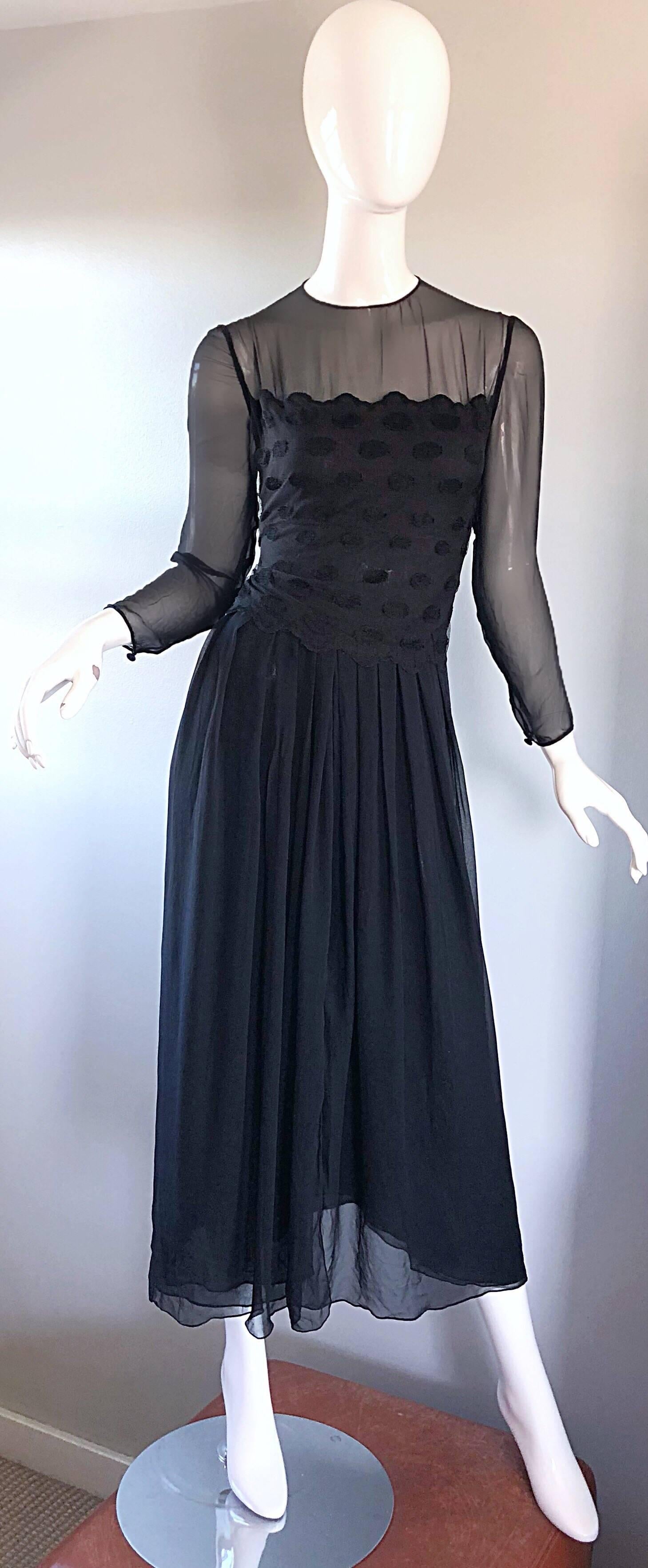 Bill Blass Vintage Size 12 / 14 Black Silk Chiffon 1990s Long Sleeve 90s Gown For Sale 2