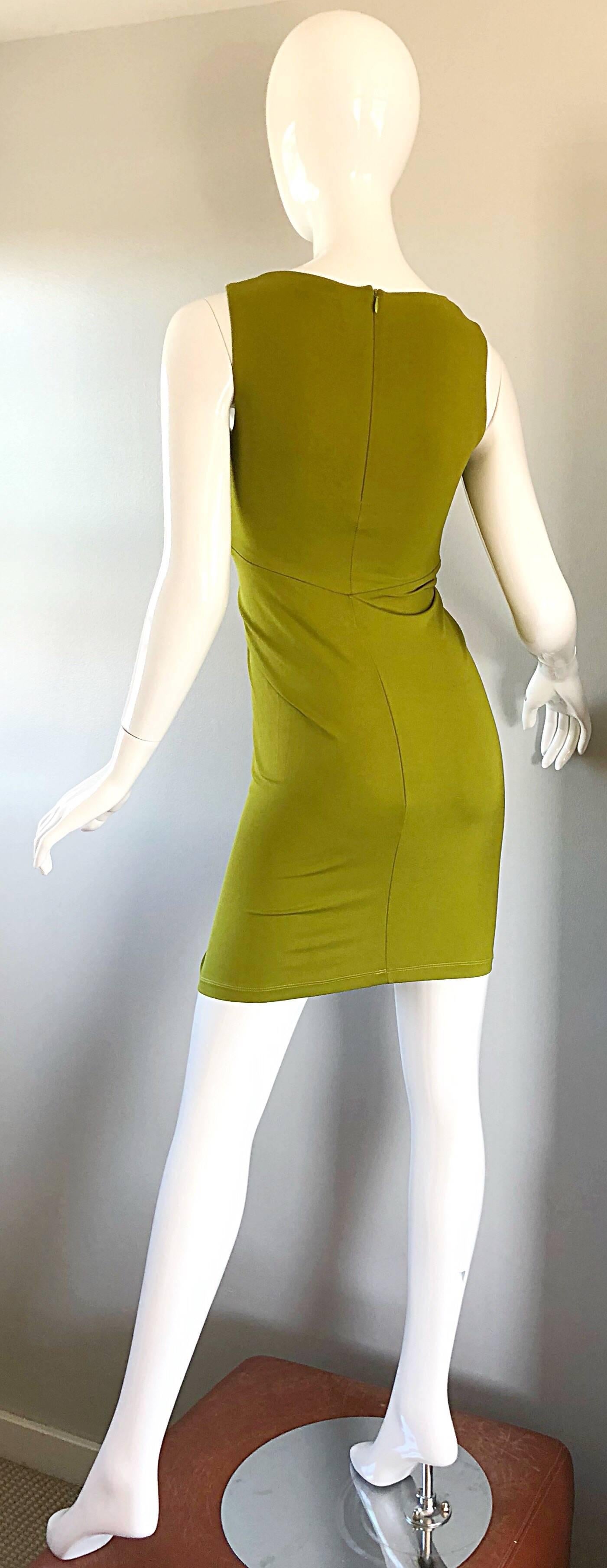 2000s Michael Kors Collection Chartreuse Green Size 2 - 4 Silk Jersey Dress For Sale 1
