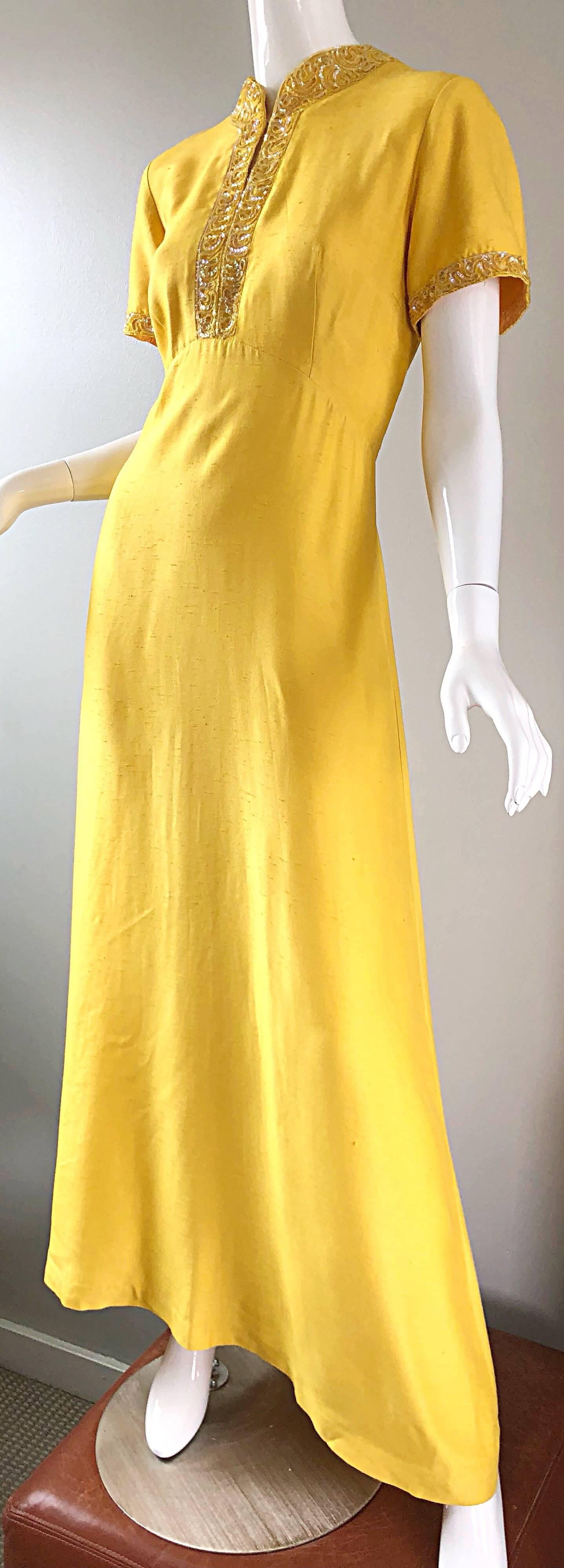Beautiful 1970s Does 1940s Size 10 12 Canary Yellow Silk Sequin Maxi Dress Gown 7