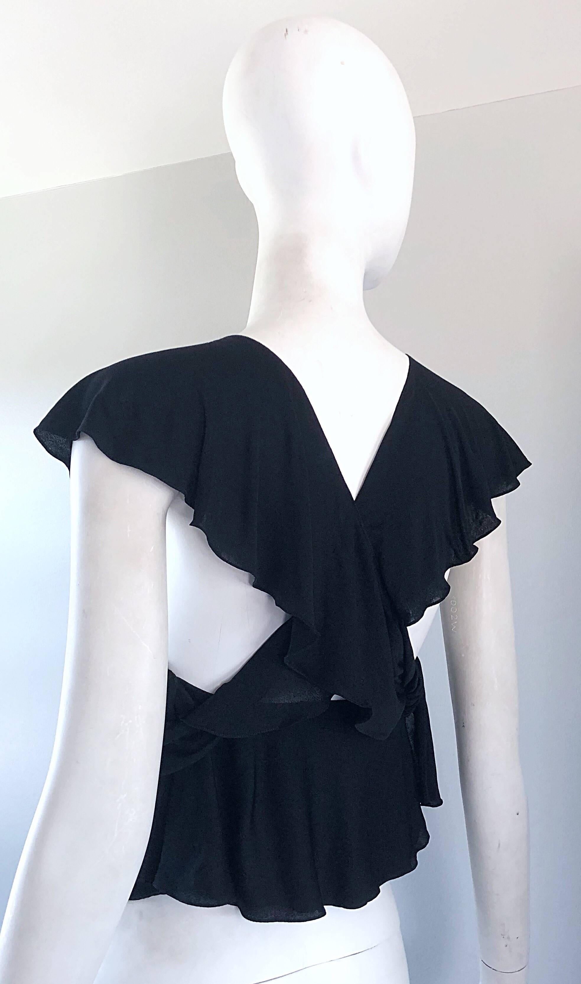 Early 1970s Holly's Harp Rare Black Silk Jersey Wrap Cap Sleeve 70s Wrap Blouse For Sale 3
