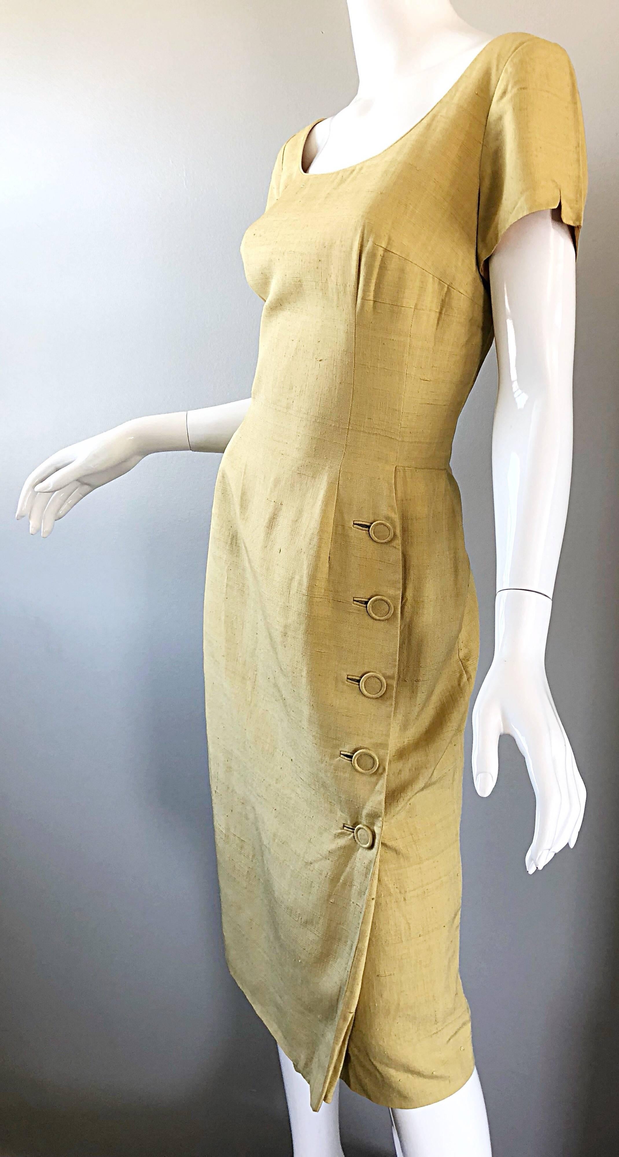 1950s Mr. Blackwell Current Size 10 / 12 Mustard Yellow Silk Vintage 50s Dress For Sale 5