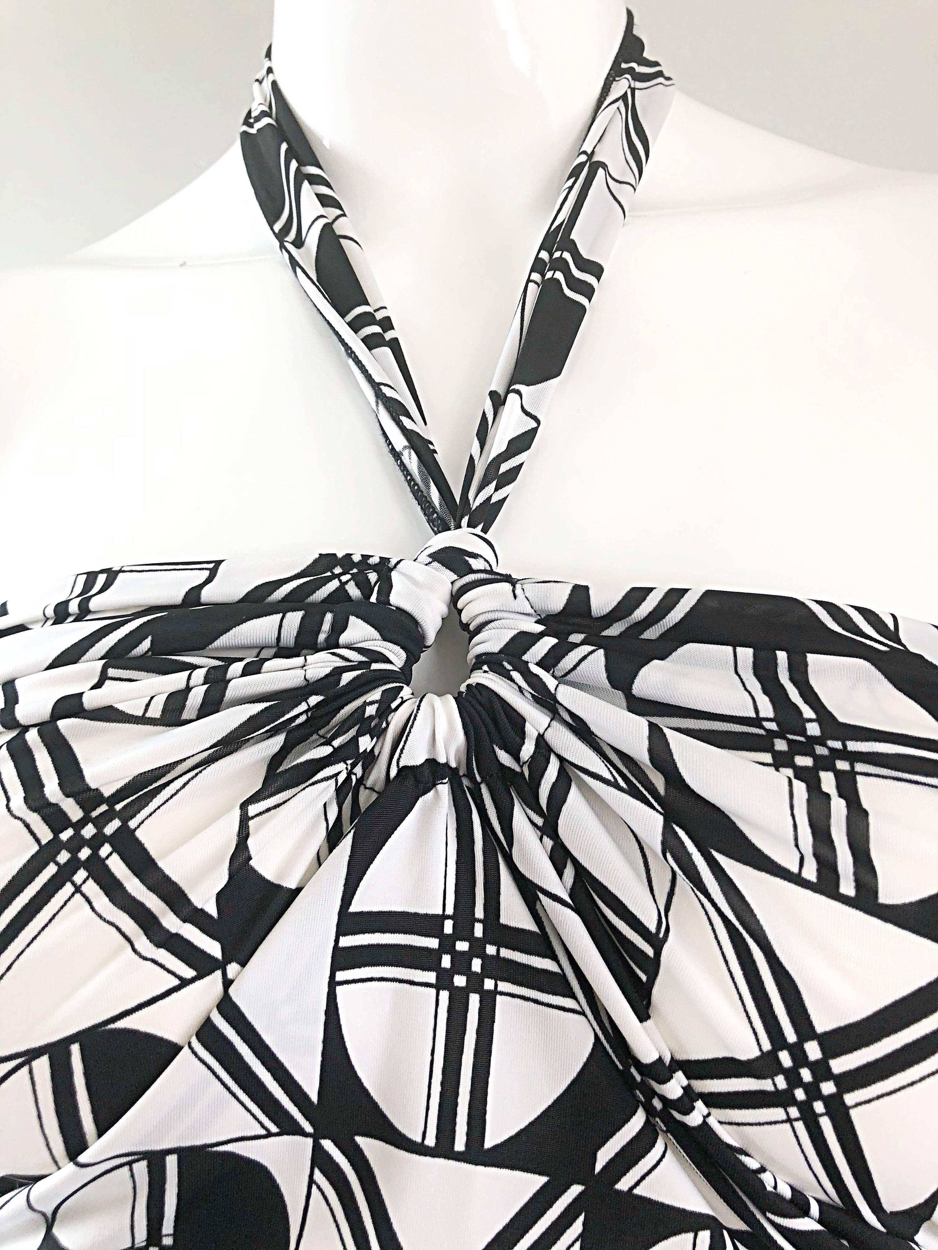 Robe dos nu vintage noire et blanche abstraite des années 1990 de Gianni Versace Versus Excellent état - En vente à San Diego, CA