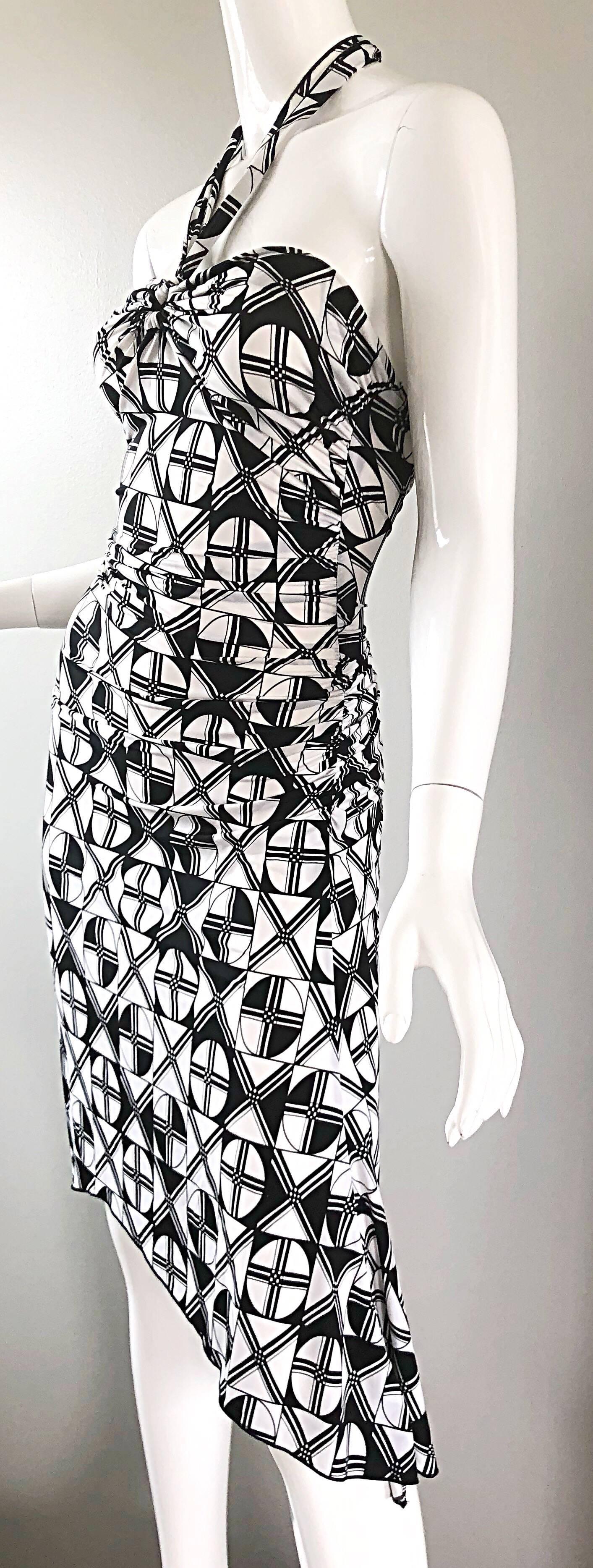 1990s Gianni Versace Versus Black and White Abstract Vintage 90s Halter Dress For Sale 6