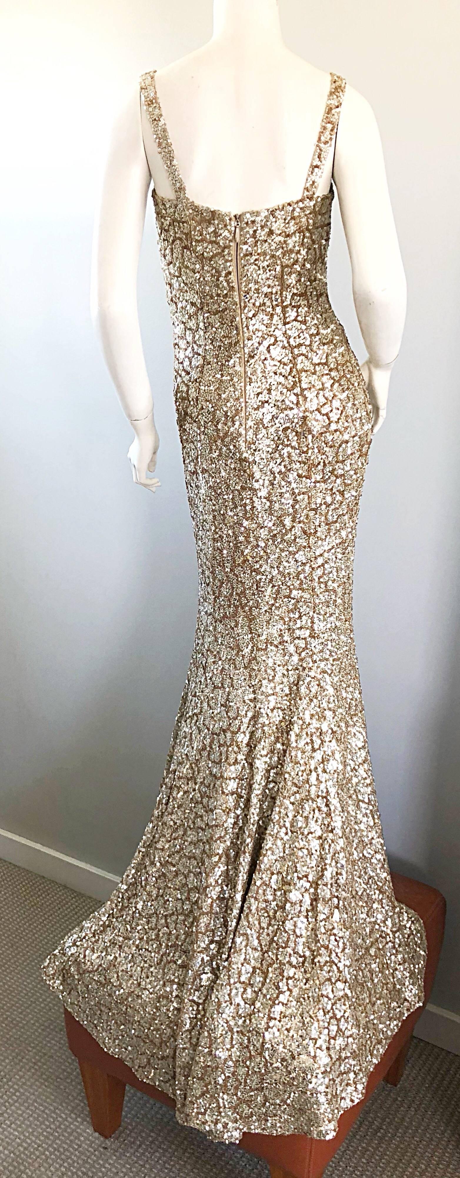 Gorgeous Resort 2012 MONIQUE LHUILLIER gold and rose gold fully sequined / beaded dramatic trained full length mermaid evening dress! This is one of the most beautiful gowns that I have ever seen! Features tens of thousands of gold nad rose gold