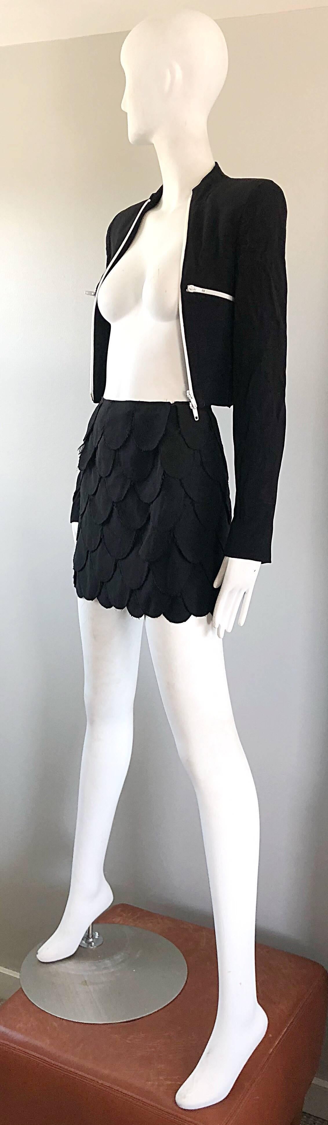 Moschino Cheap & Chic Vintage 90s Black Size 4 Carwash Fringe Mini Skirt For Sale 2