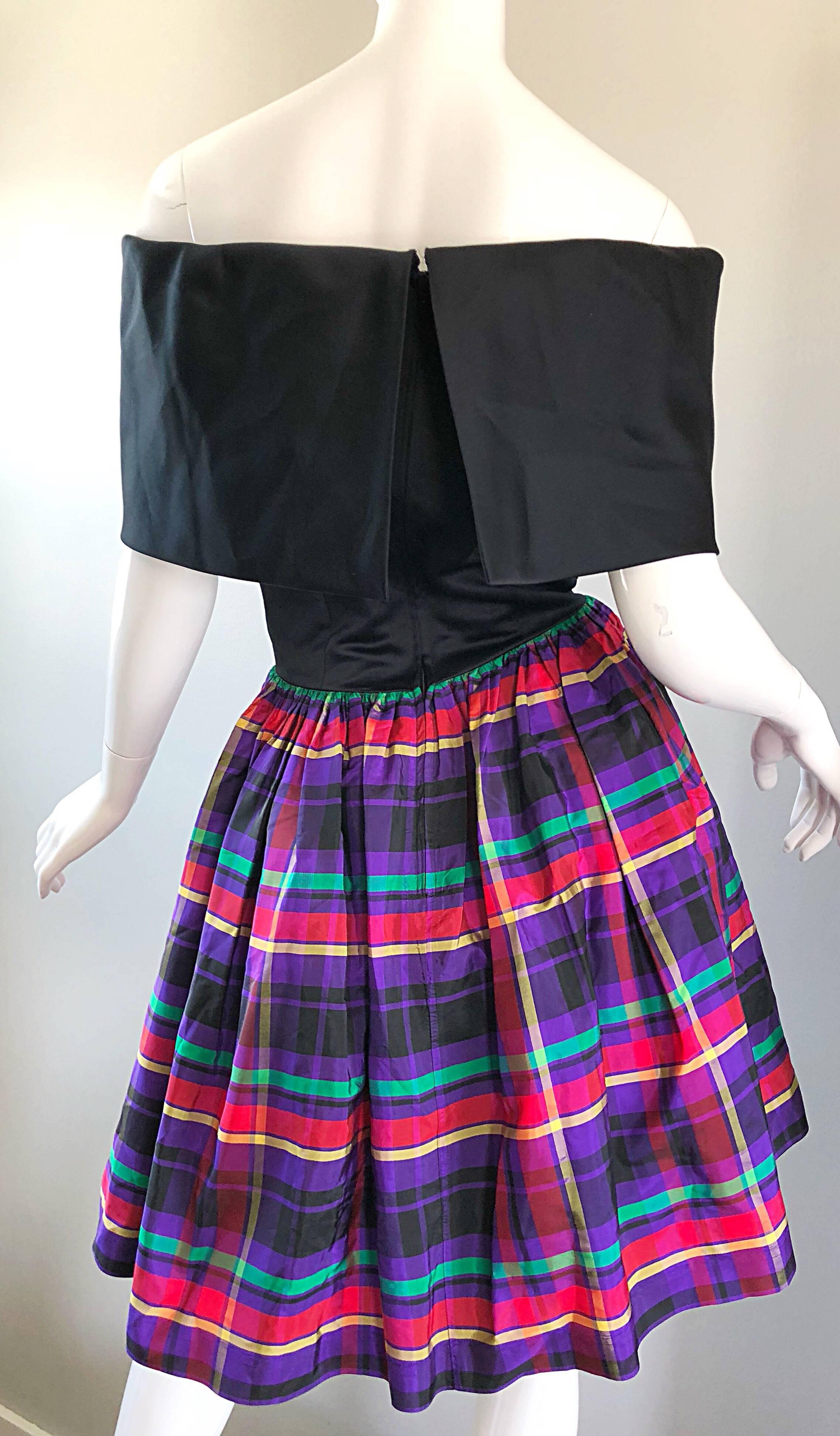 Vintage Huey Waltzer Size 6 8 Elegant Off Shoulder Black Plaid Vintage 90s Dress For Sale 4