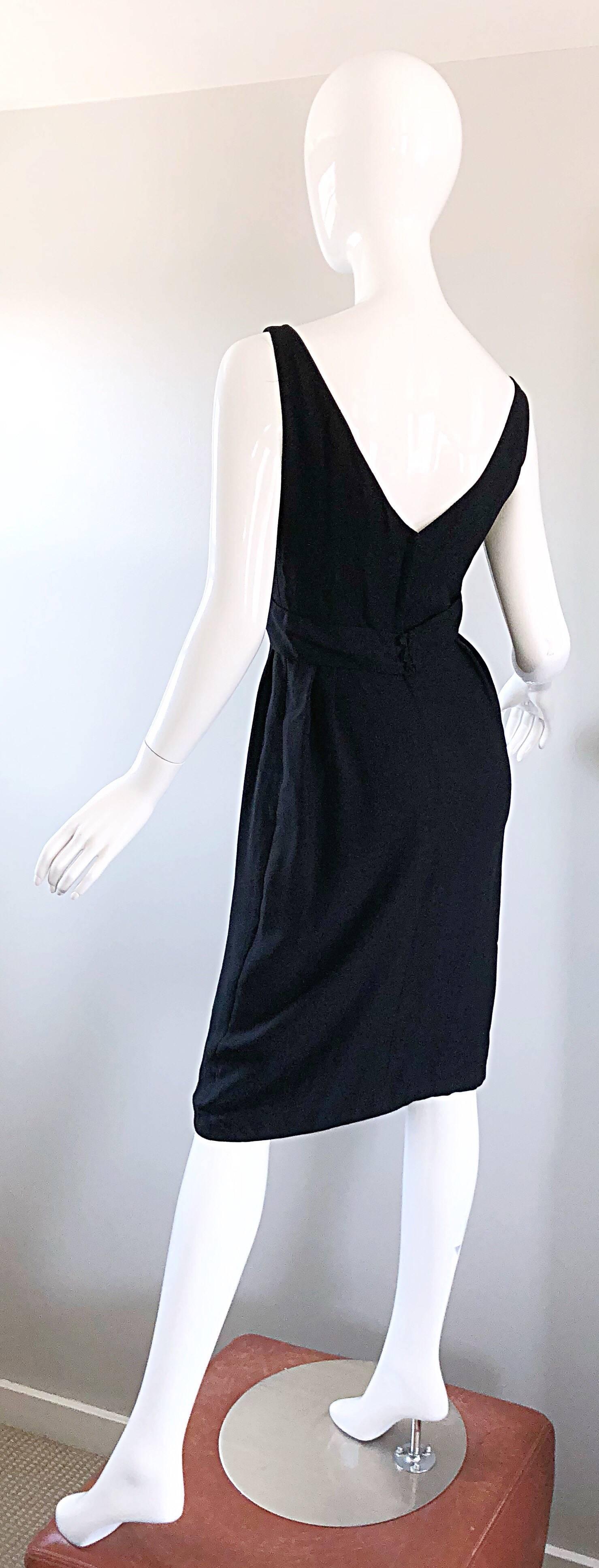 Women's 1950s Chic Crepe Sleeveless Perfect Vintage 50s Little Black Sheath Dress For Sale
