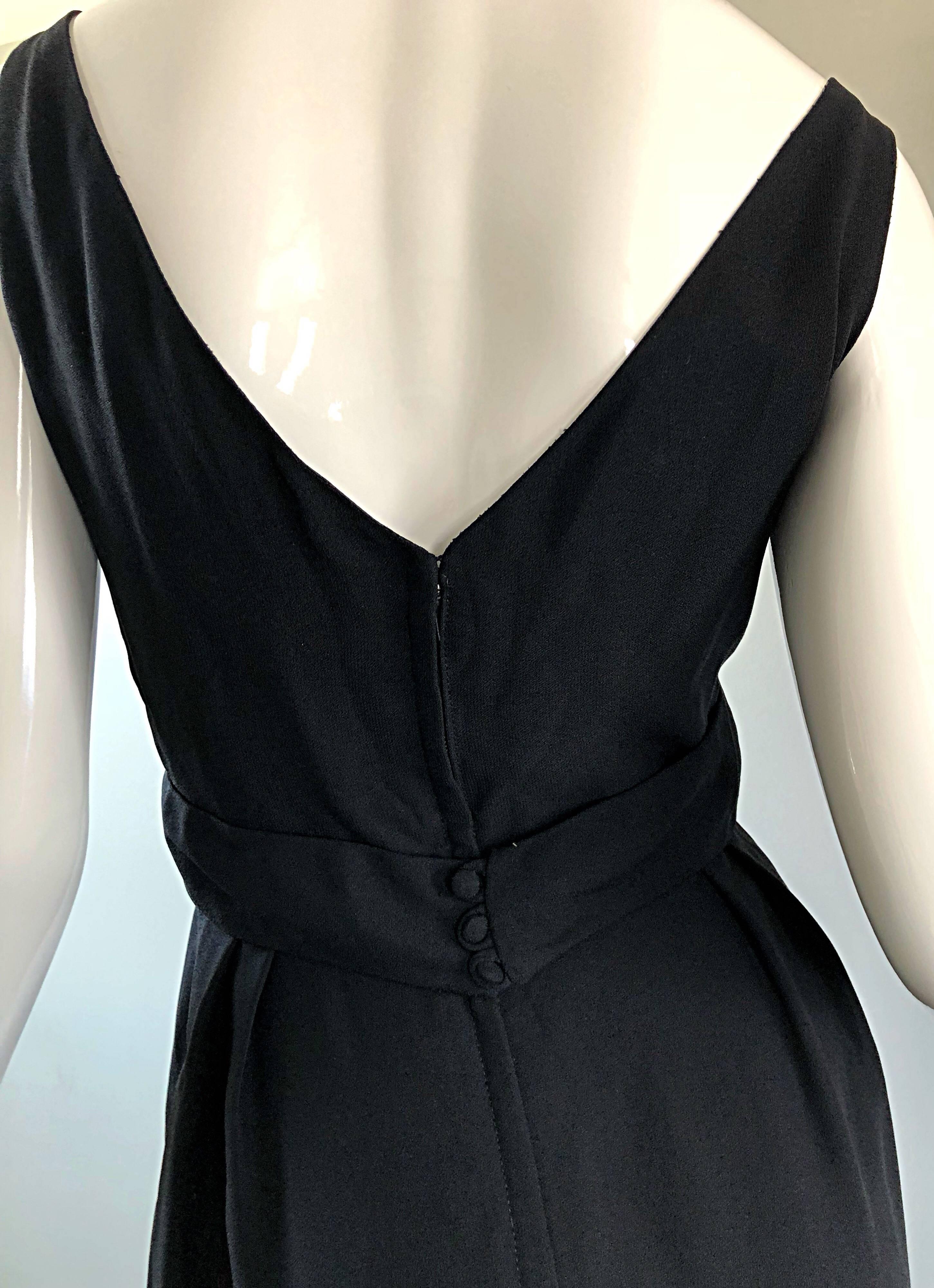 1950s Chic Crepe Sleeveless Perfect Vintage 50s Little Black Sheath Dress For Sale 1