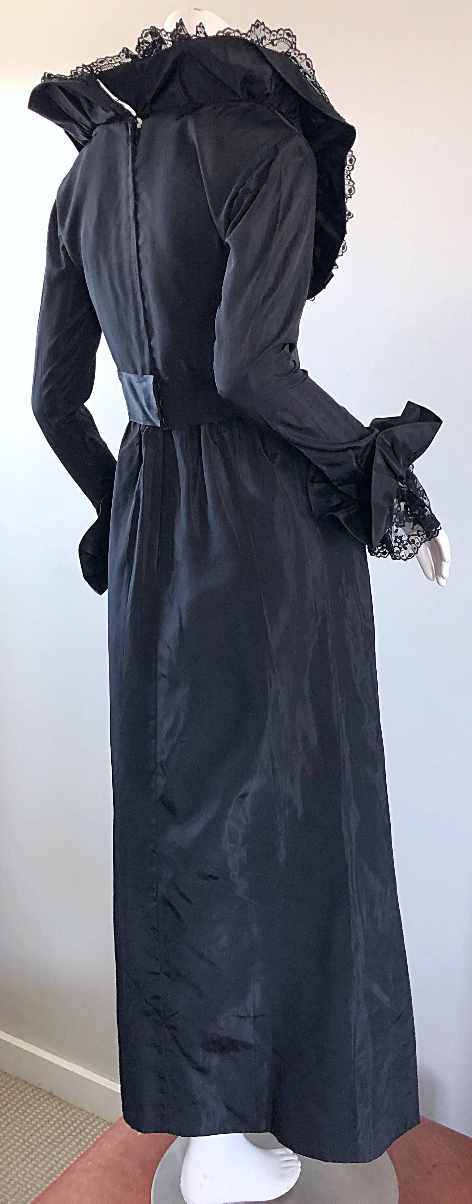 Beautiful Vintage Bill Blass Couture Silk Taffeta Lace Long Sleeve Evening Gown For Sale 8