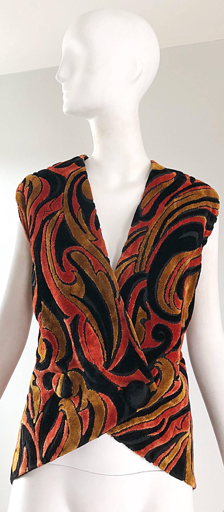 1950s Eisenberg Larger Size Chenille High Low Vintage Double Breasted 50s Vest For Sale 8