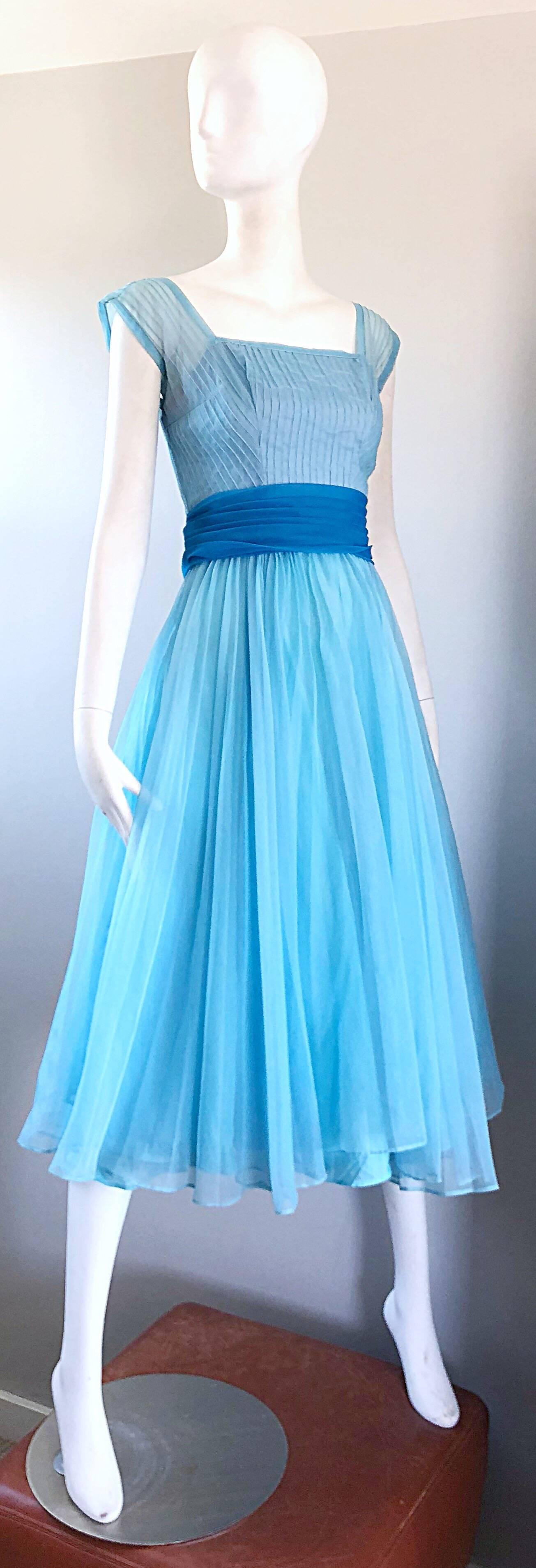 1950s Fred Perlberg Beautiful Robins Egg Blue Fit n' Flare Vintage 50s Dress For Sale 5