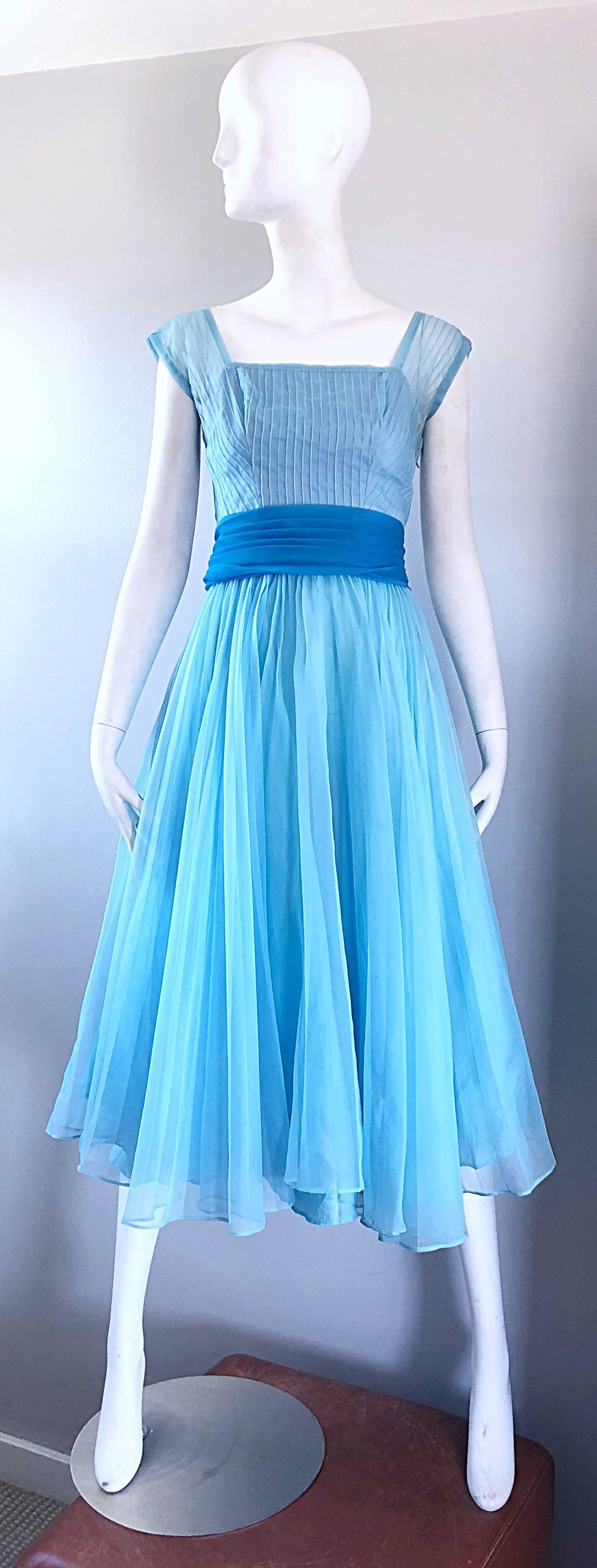 1950s Fred Perlberg Beautiful Robins Egg Blue Fit n' Flare Vintage 50s Dress For Sale 6
