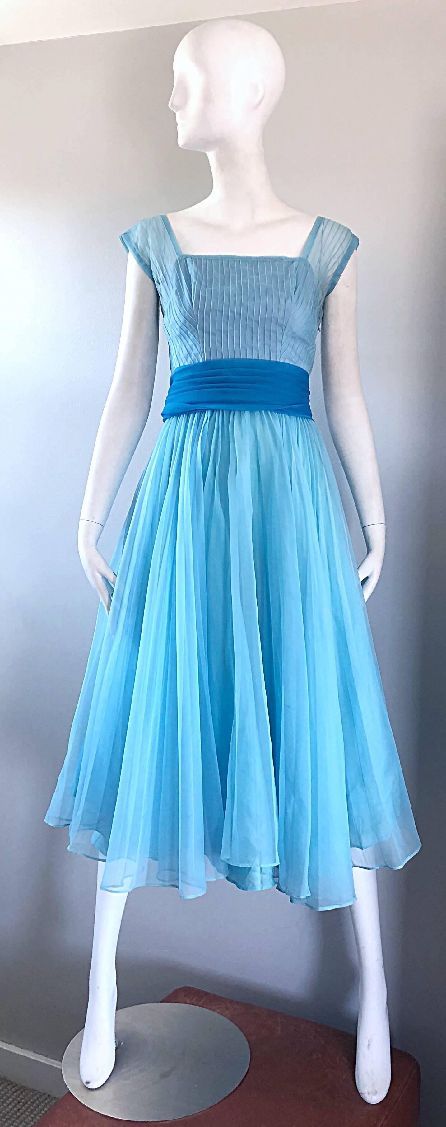 1950s Fred Perlberg Beautiful Robins Egg Blue Fit n' Flare Vintage 50s Dress For Sale 8