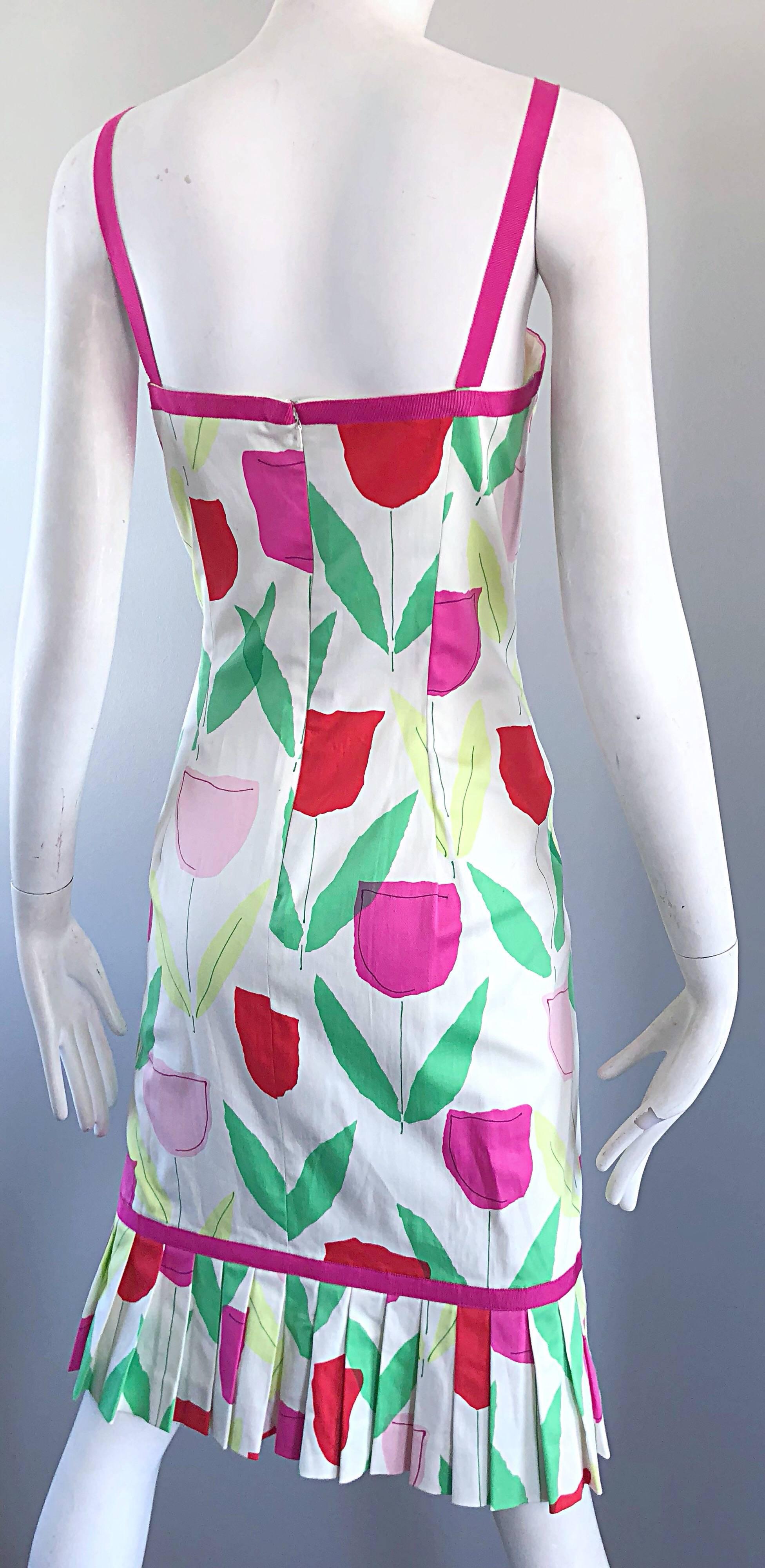 1990s Moschino Cheap & Chic Pink + Red + Green Tulip / Rose Print Vintage Dress 3
