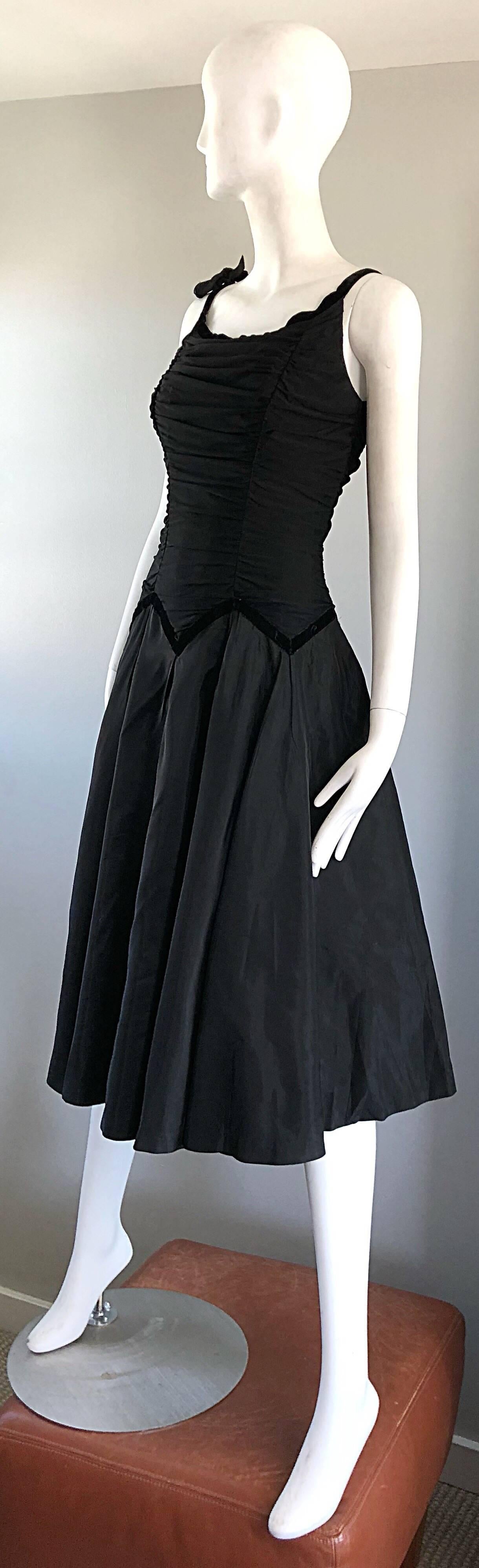 Beautiful 1950s Black Silk Taffeta Fit and Flare Vintage Sleeveless 50s Dress 2