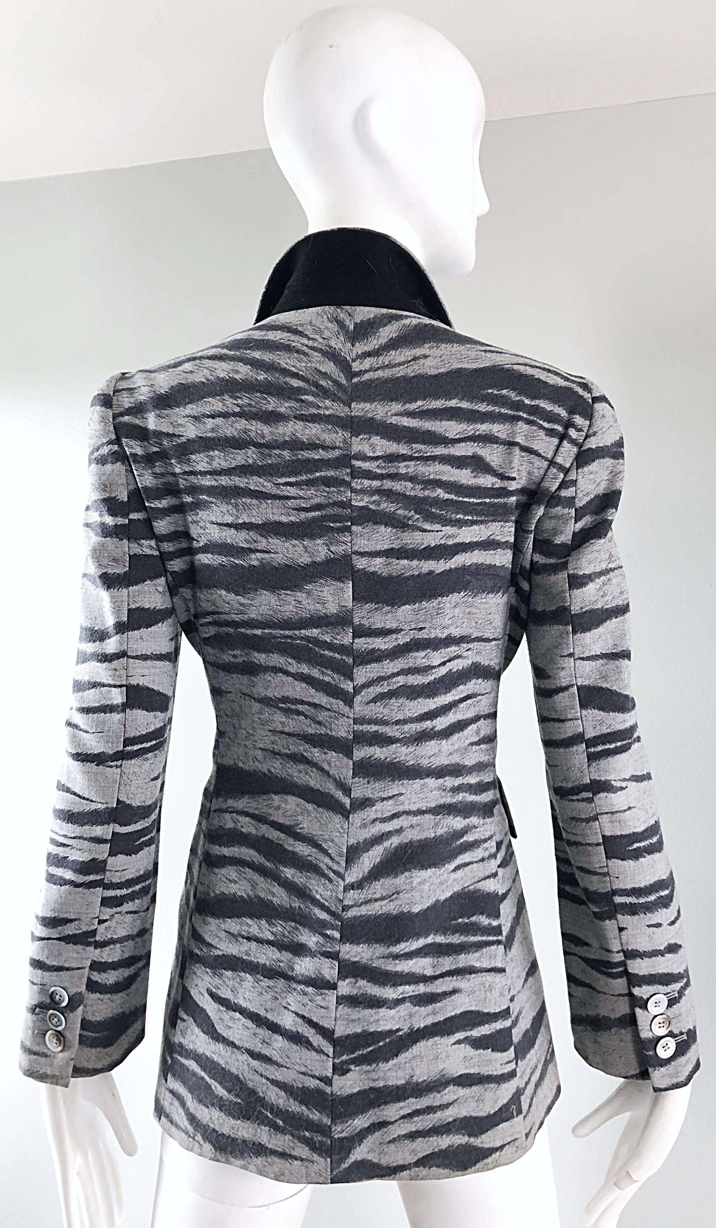 Women's 1990s Moschino Cheap & Chic Gray + Black Zebra Print Size 6 Vintage 90s Blazer 