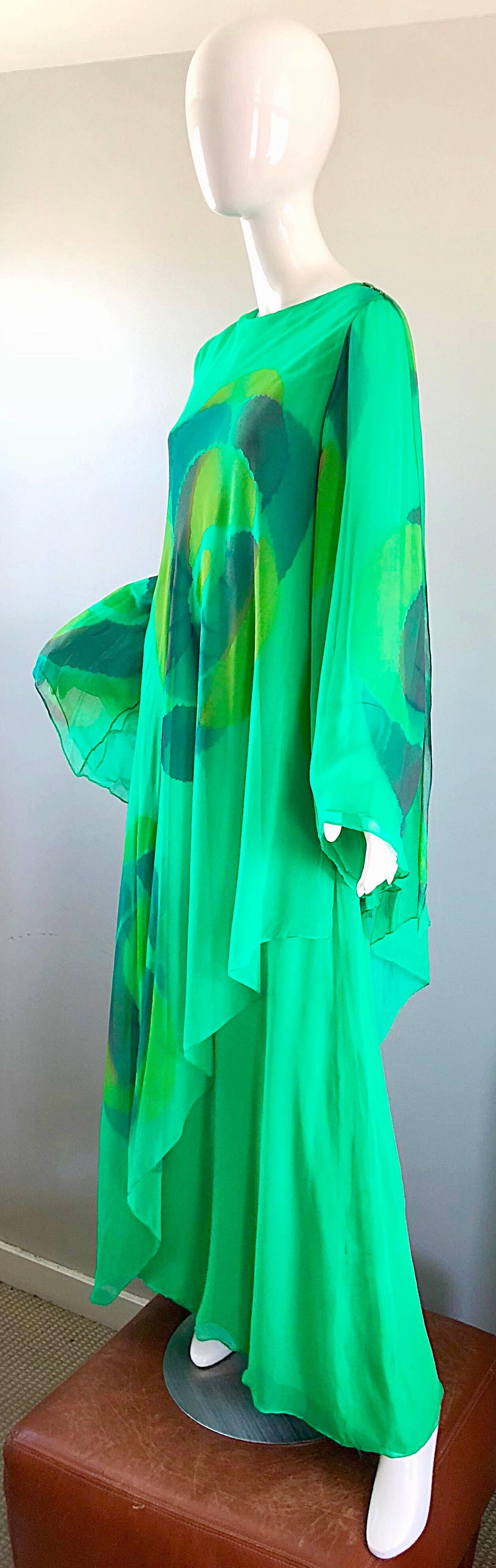 Vintage Travillia Couture 1970s Hand Painted Kelly Green Silk Chiffon 70s Gown In Excellent Condition In San Diego, CA