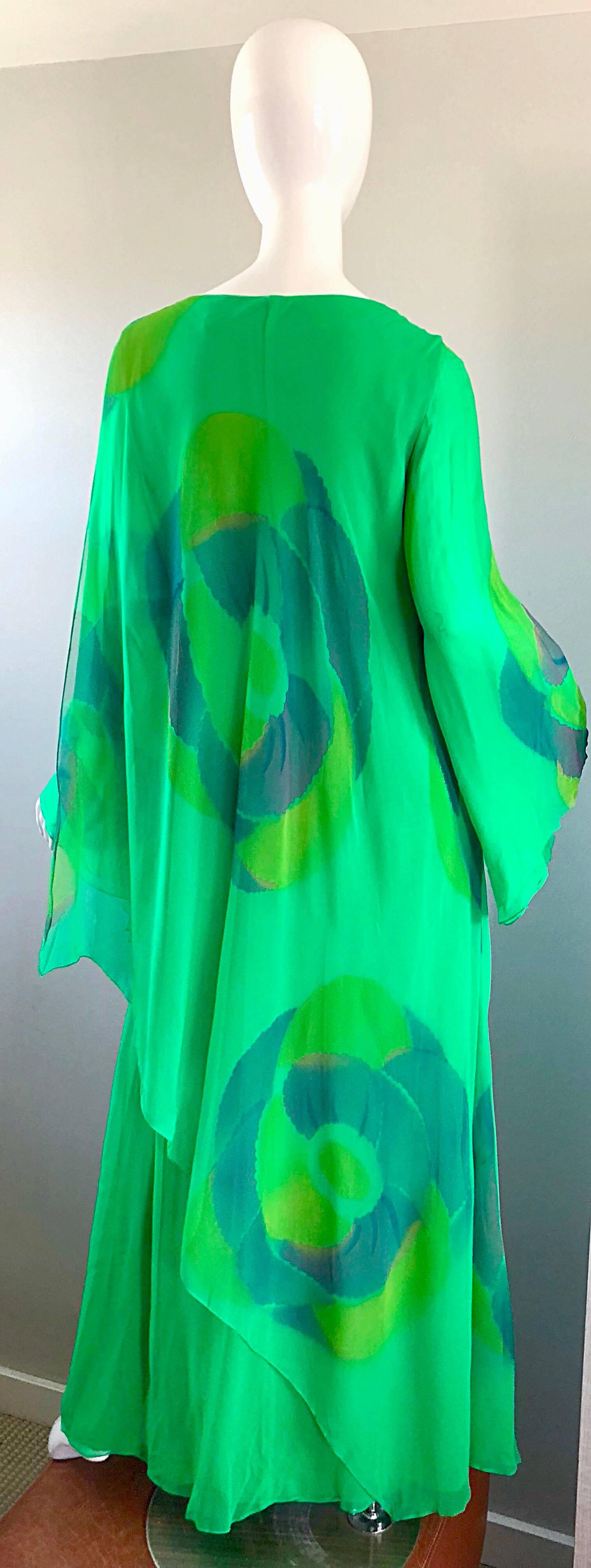 Women's Vintage Travillia Couture 1970s Hand Painted Kelly Green Silk Chiffon 70s Gown