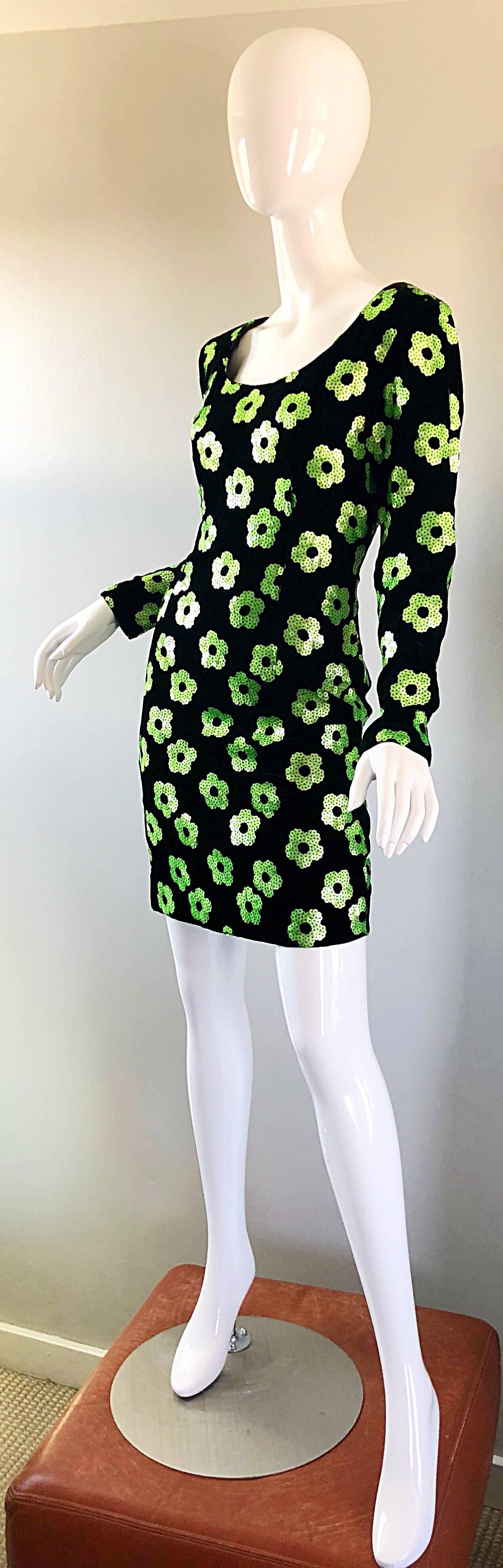 1990s Steve Stolman Black Neon Green Sequin Flower Size 6 8 Velvet Bodycon Dress For Sale 1