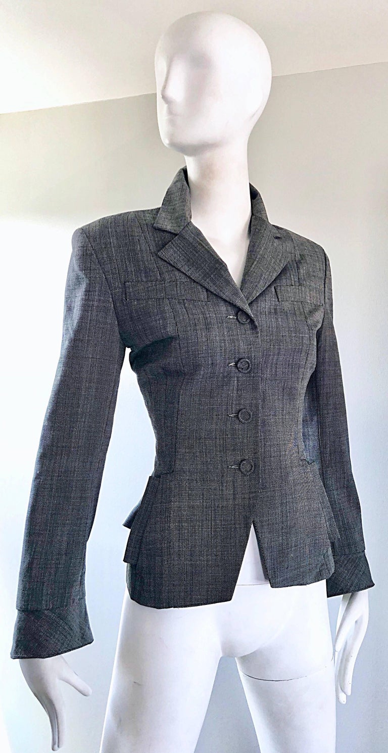 Women's Vintage Norma Kamali 1980s Does 1940s Sz 4 Gray Cropped Fitted 80s Blazer Jacket For Sale