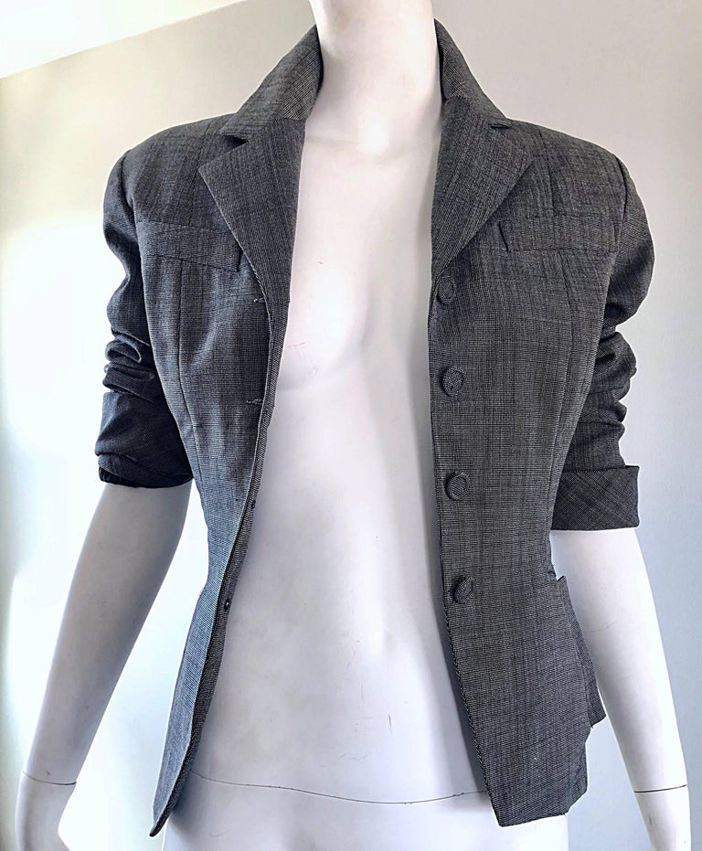 Vintage Norma Kamali 1980s Does 1940s Sz 4 Gray Cropped Fitted 80s Blazer Jacket For Sale 1