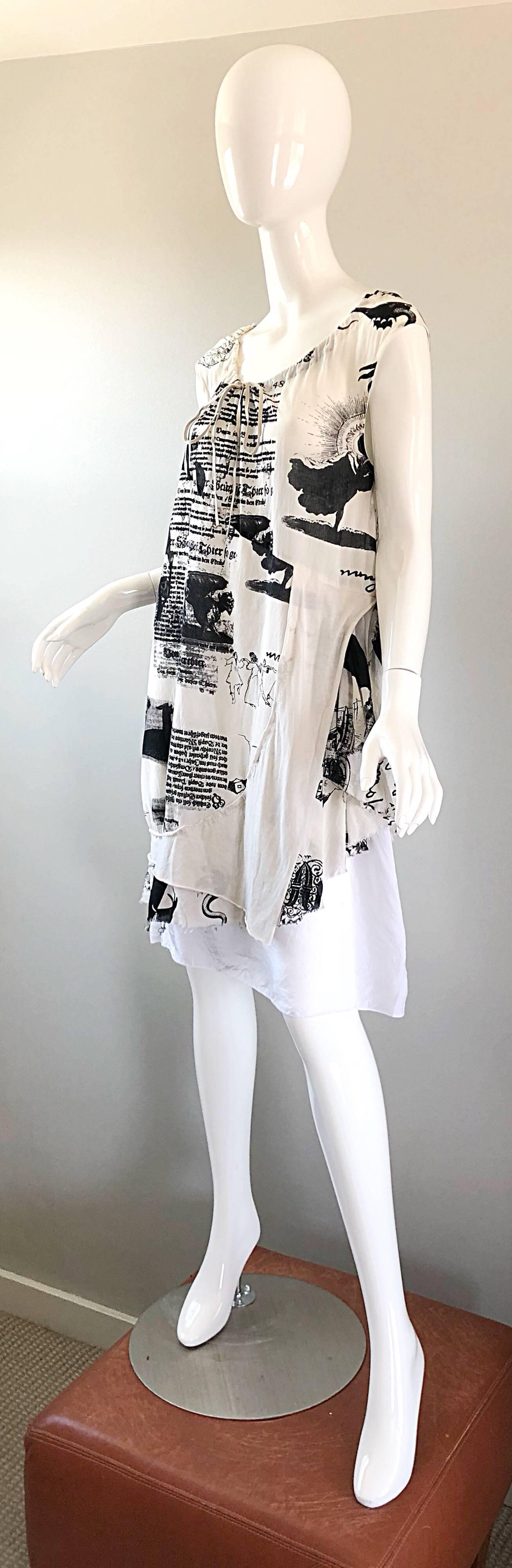 Gray Rare 56G S / S 2006 Japanese Black and White Novelty Newspaper Print Dress For Sale