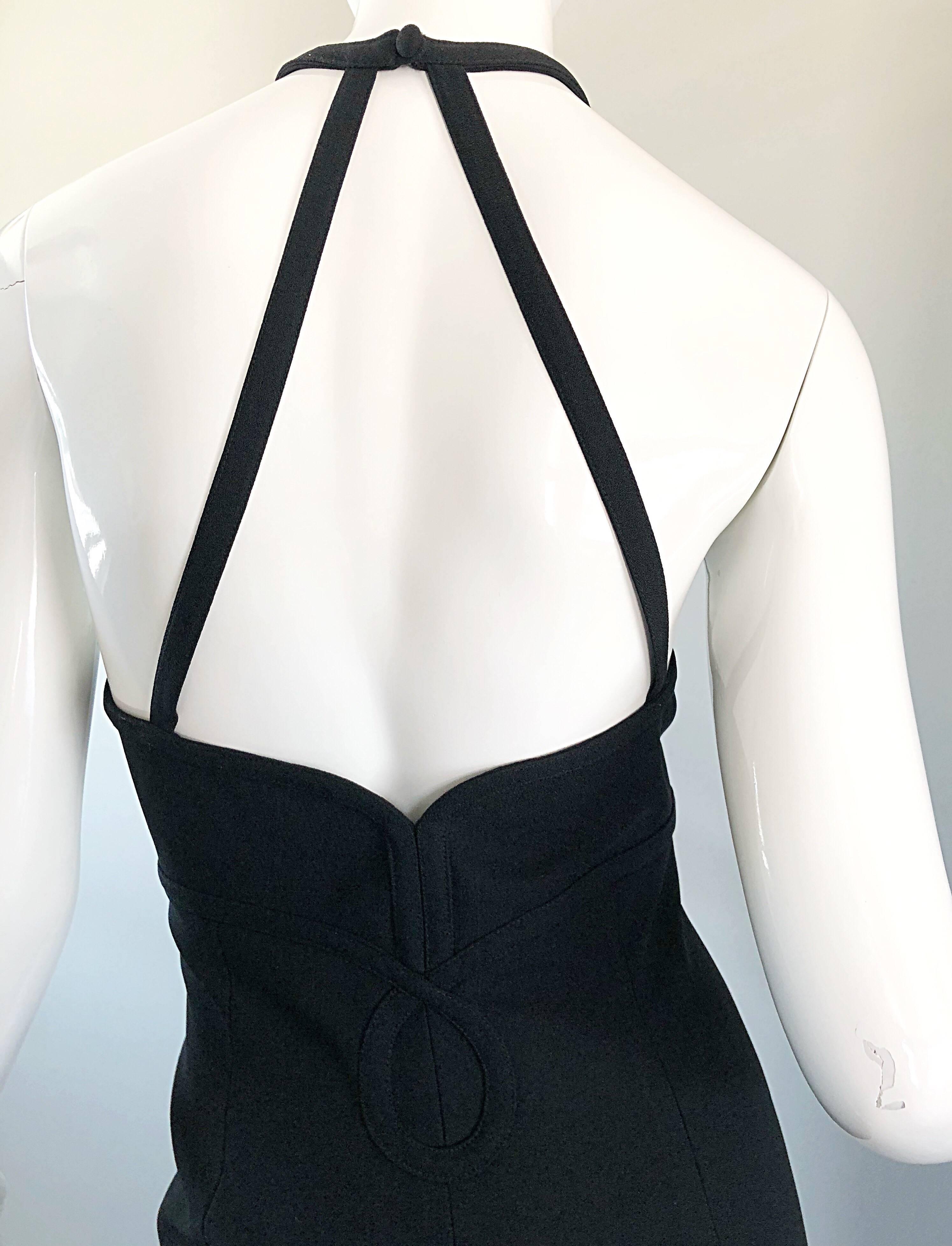 1990s Bill Blass Size 12 Black Crepe Keyhole Racerback Vintage 90s Dress In Excellent Condition For Sale In San Diego, CA