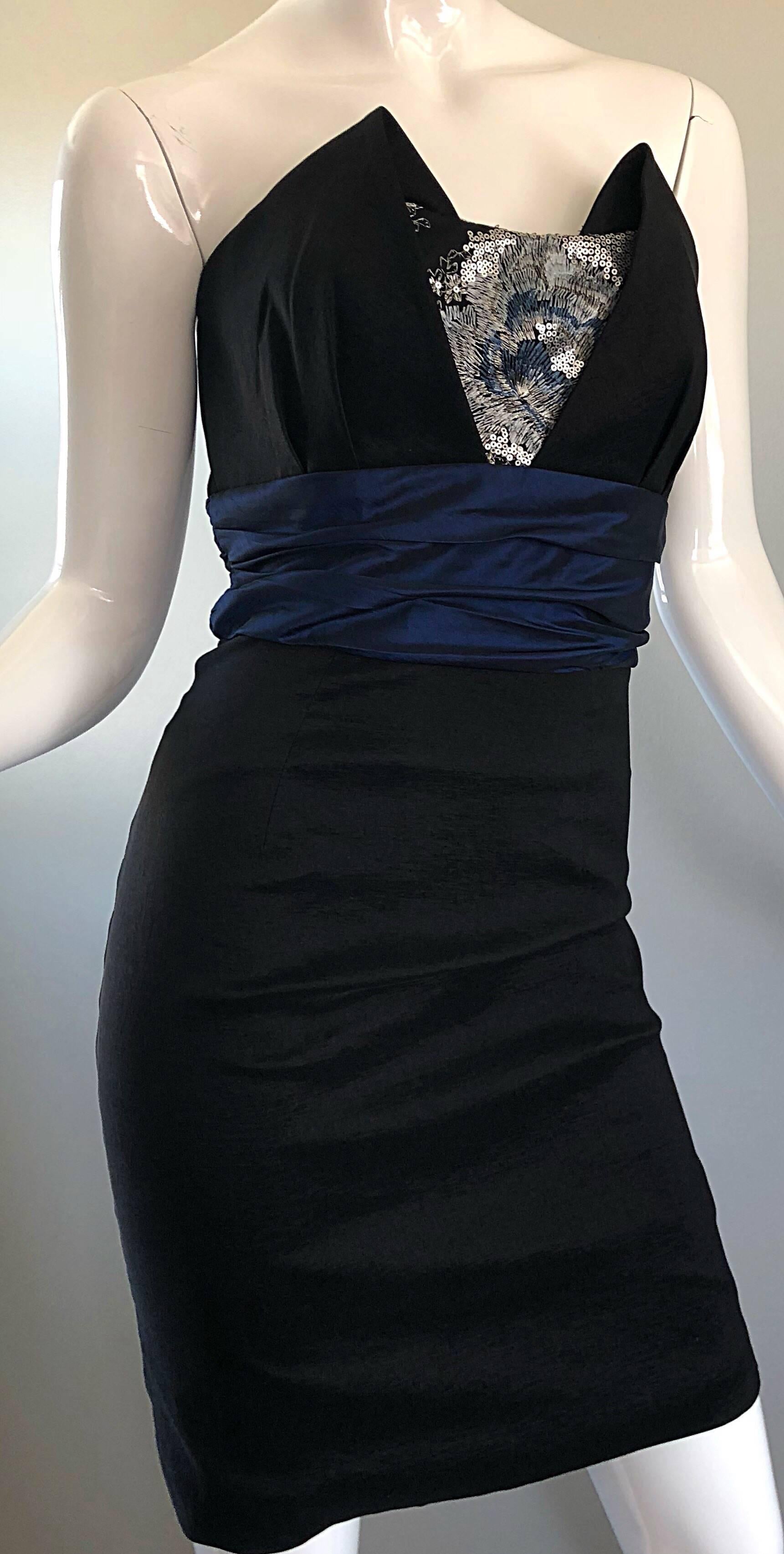 Women's Badgley Mischka 2000s Sz 4 Vintage Avant Garde Black Navy Blue Sequin Mini Dress For Sale