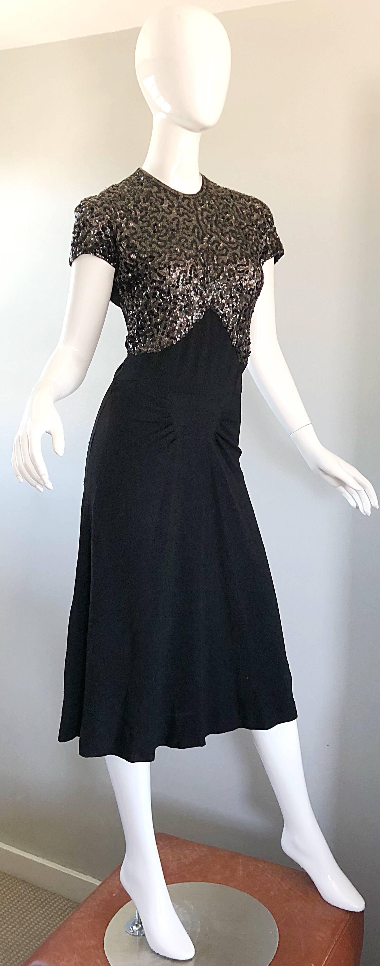 Beautiful 1940s Black Sequin Crepe Vintage 40s Short Sleeve Cocktail Dress For Sale 1