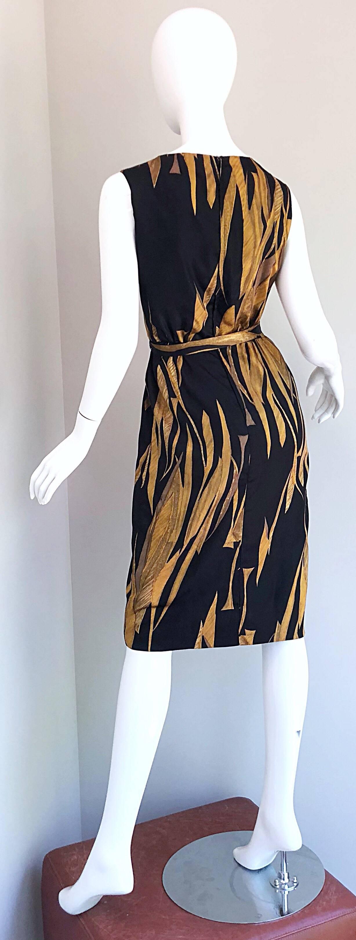 Rare 1950s Neiman Marcus Black + Gold Wheat Print Vintage Dress & Kimono Jacket In Excellent Condition In San Diego, CA