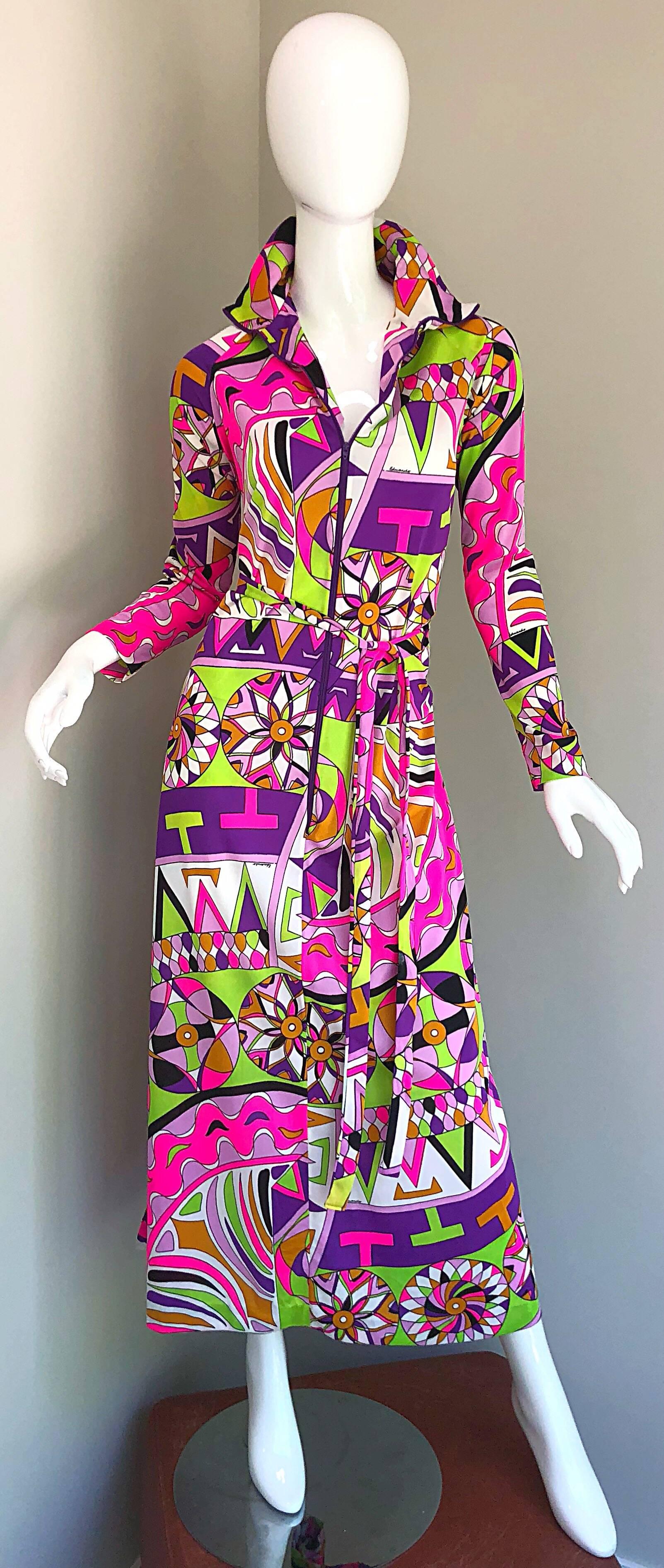 Amazing 1970s SAKS FIFTH AVE. Eduardo signed kaleidoscope print long sleeve nylon jersey maxi dress! Features a full zipper up the front, all the way to the top neck. This bold print is a dead ringer for an Emilio Pucci print. Vibrant colors of hot