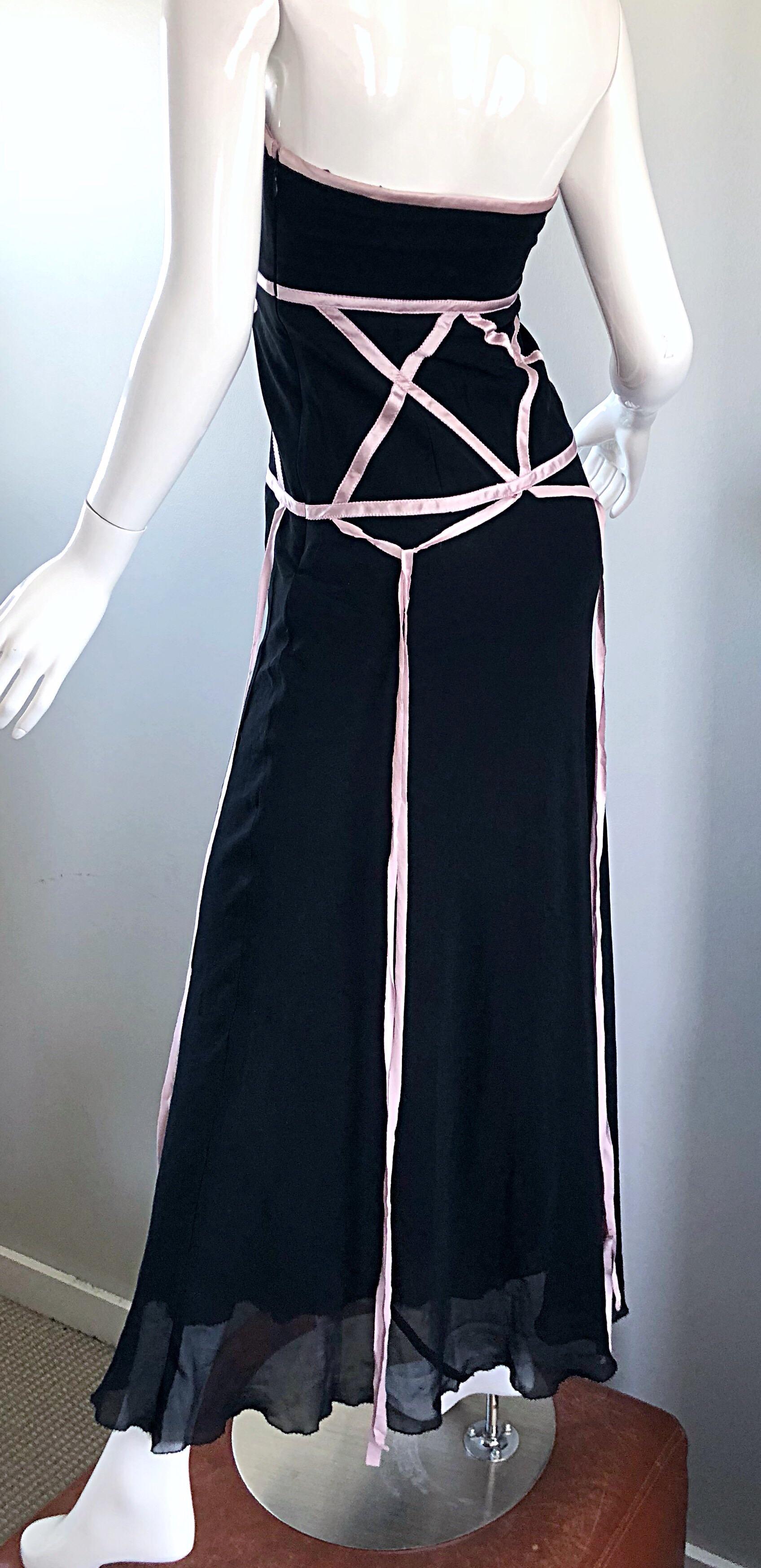 Women's 1990s Nicole Miller Collection Size 0 / 2 Black + Pink Silk Chiffon Gown Dress For Sale