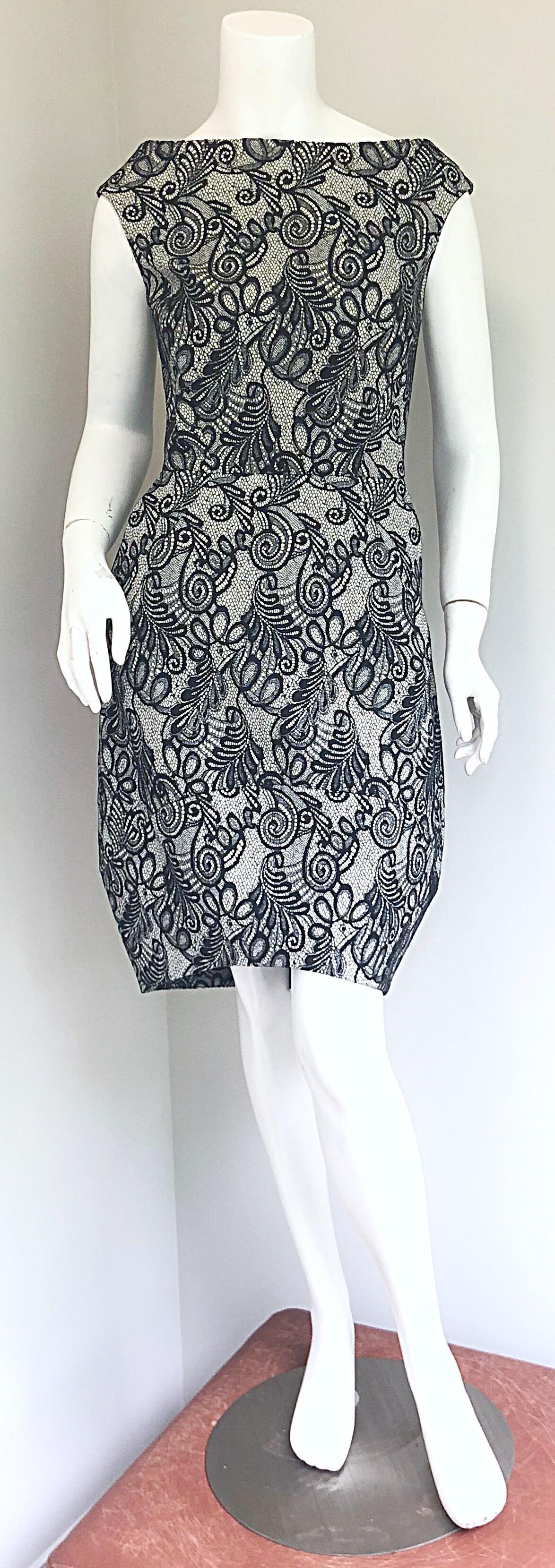 Bill Blass by Michael Vollbracht Black and White Lace Tulip Hem 2000s Dress For Sale 11