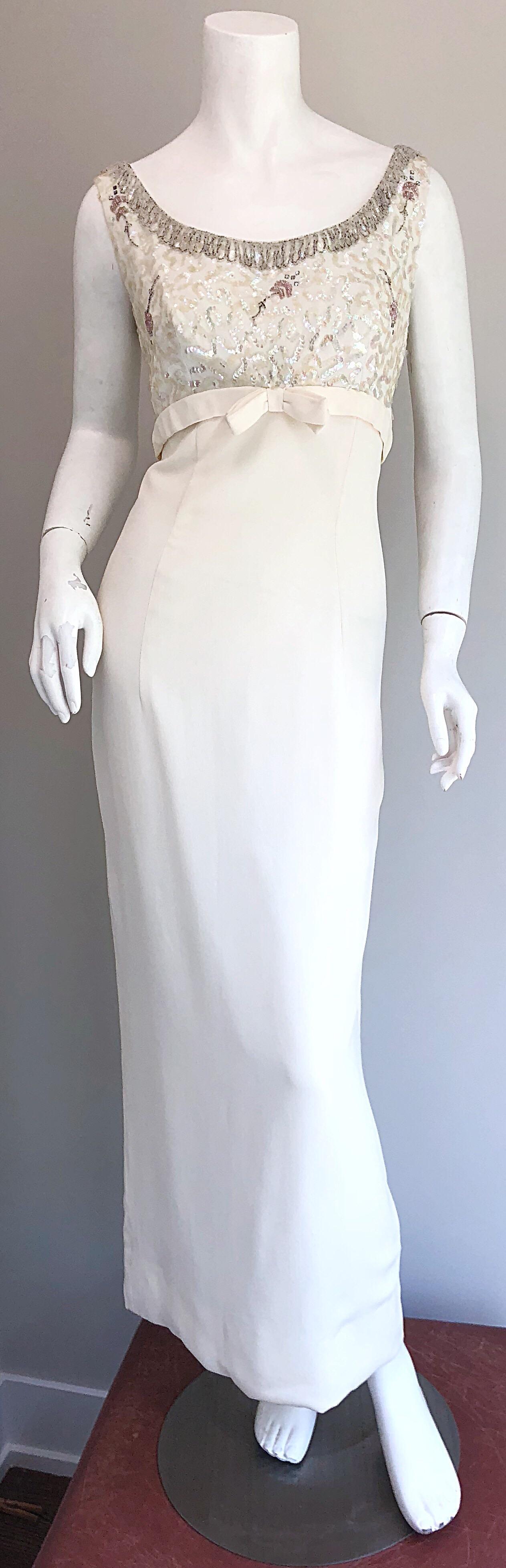 Gorgeous 1960s White Sequin Beaded Vintage Crepe 60s Evening Gown Dress 6