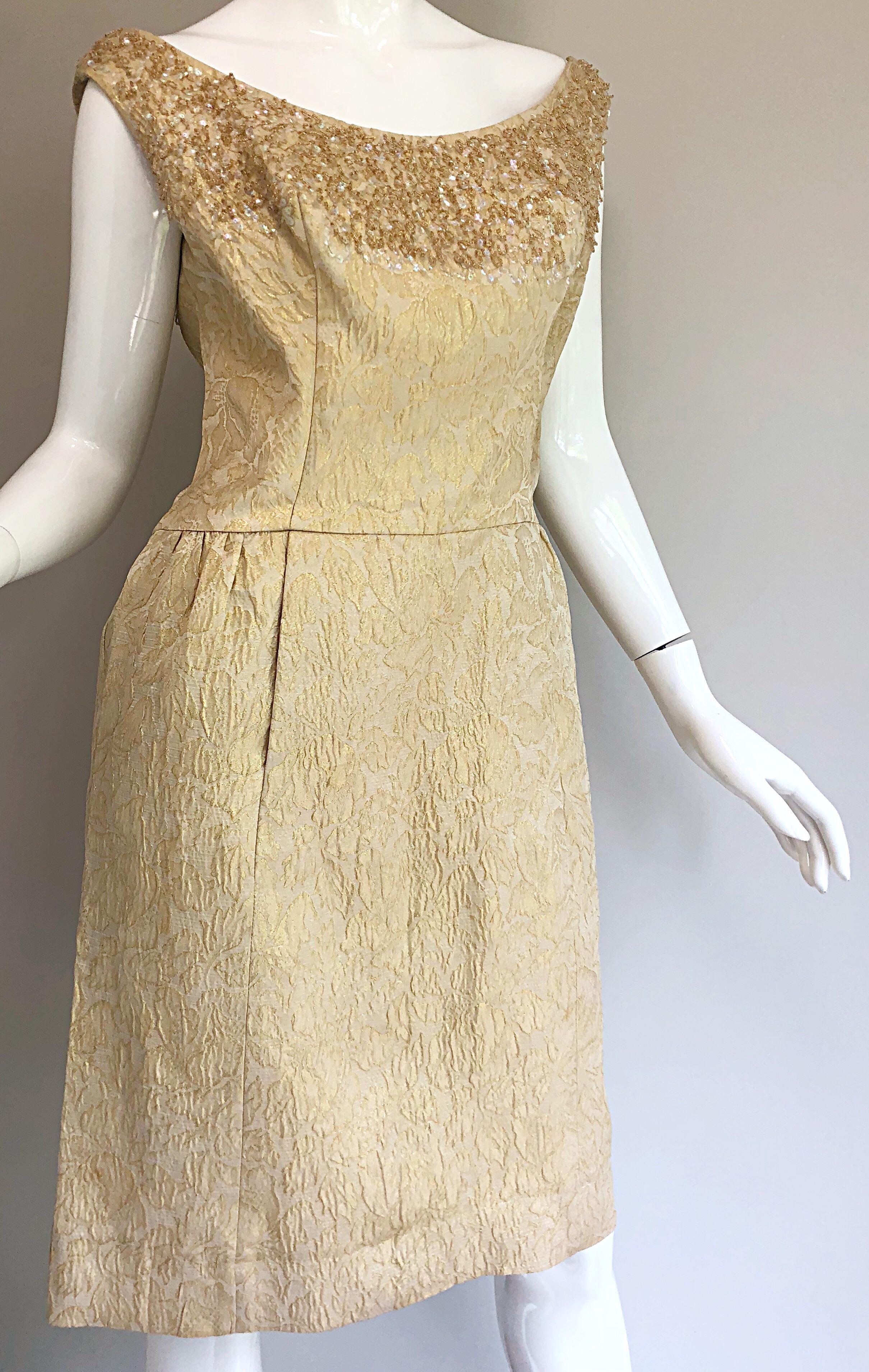 Pretty 1950s Size 12 / 14 Gold Silk Brocade Sequined Vintage 50s Cocktail Dress 4