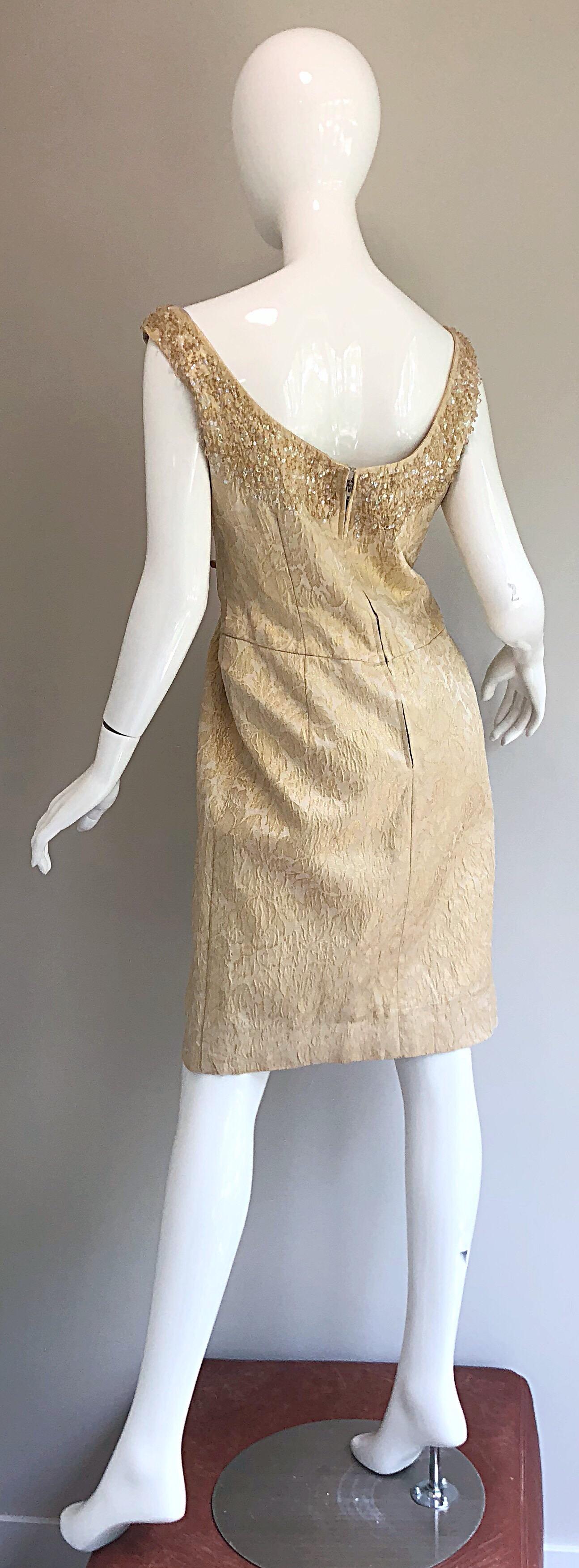 Pretty 1950s Size 12 / 14 Gold Silk Brocade Sequined Vintage 50s Cocktail Dress 5