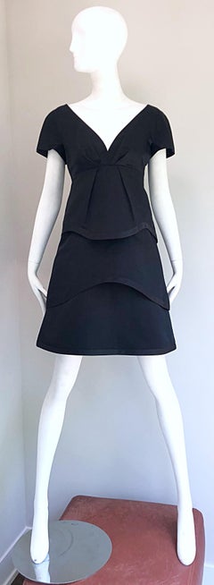 Early 2000s Marc Jacobs Collection Size 10 Black A - Line Silk Tiered Dress