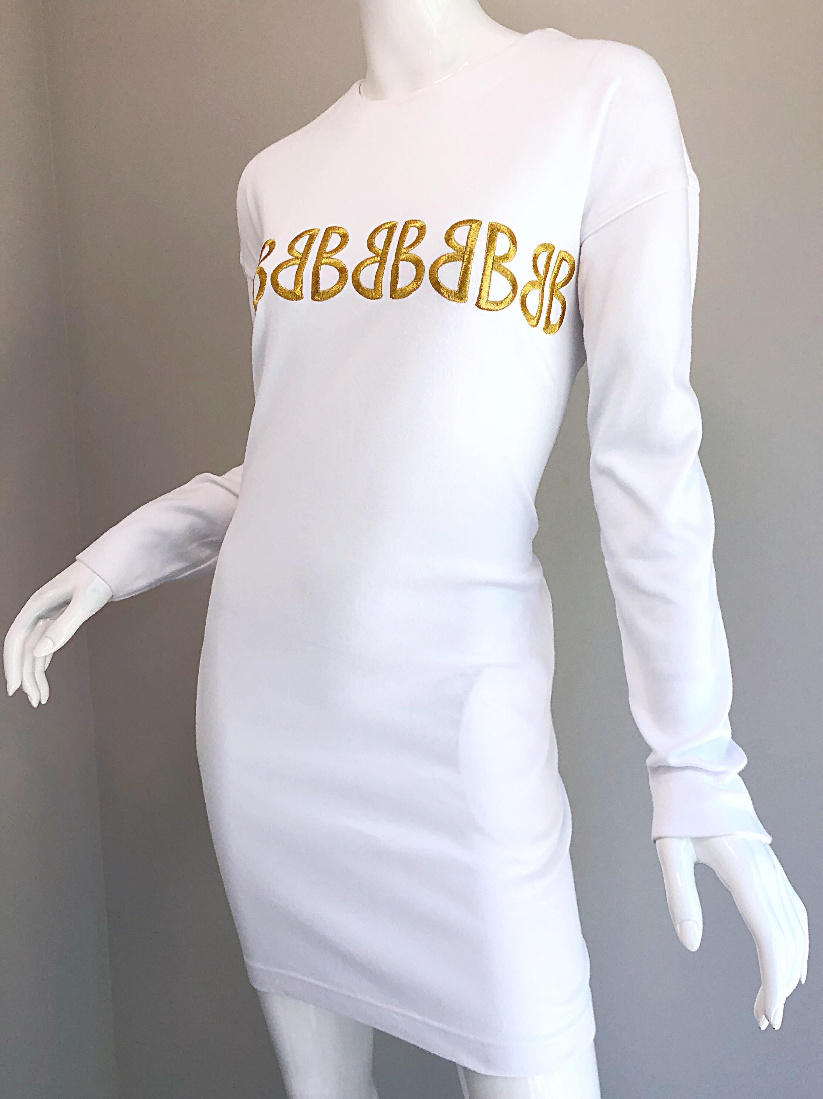 1990s Bill Blass Logo Mania White + Gold Vintage 90s Sweatshirt Dress Medium In Excellent Condition For Sale In San Diego, CA