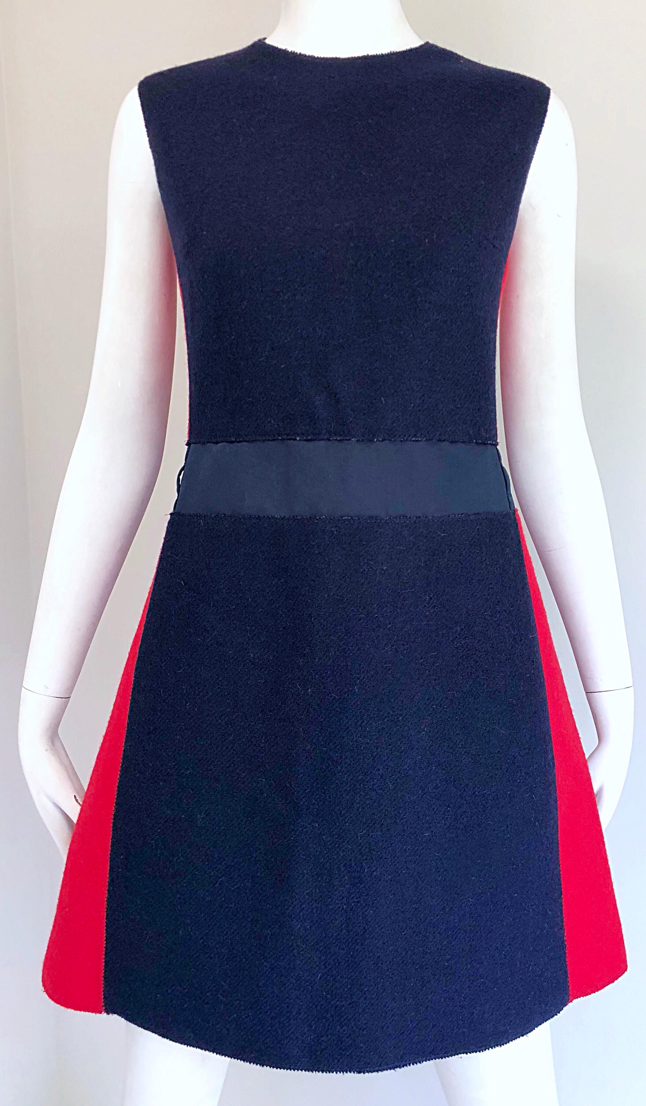 Purple Miu Miu Early 2000s Navy Blue + Red Virgin Wool Size 44 US 8 A - Line Mod Dress For Sale