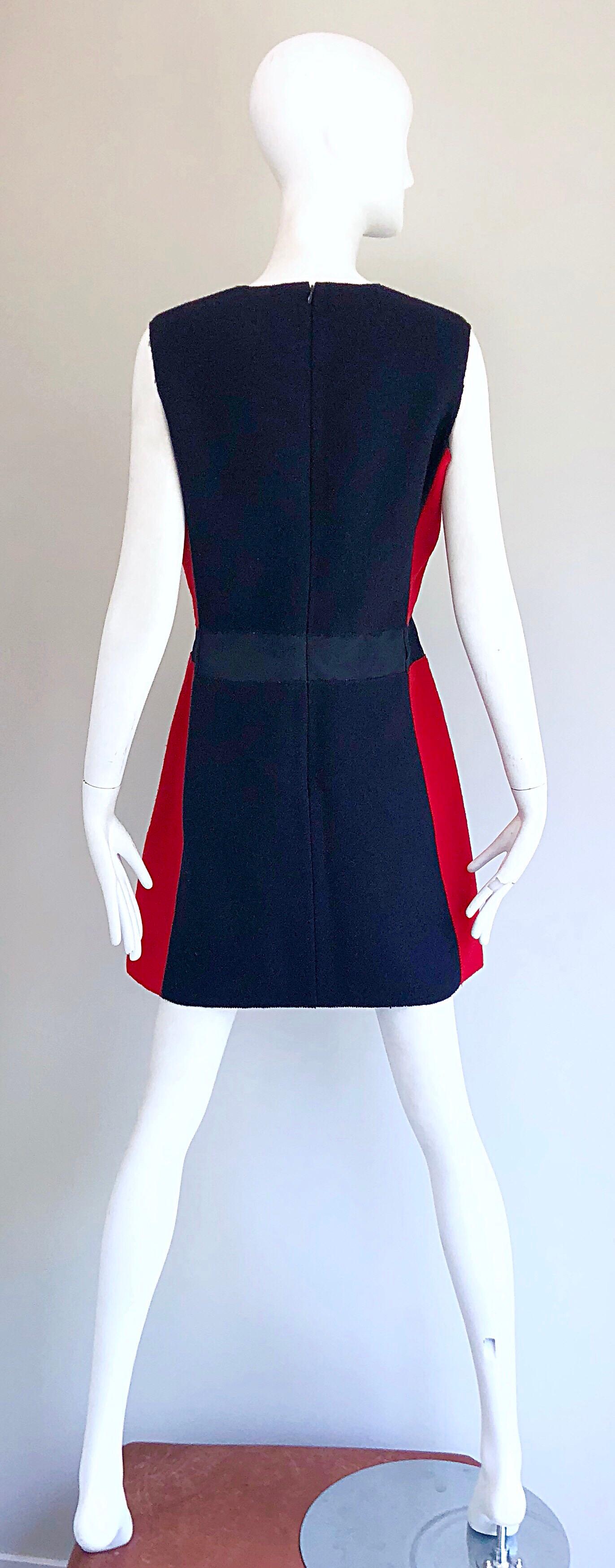 Miu Miu Early 2000s Navy Blue + Red Virgin Wool Size 44 US 8 A - Line Mod Dress For Sale 2