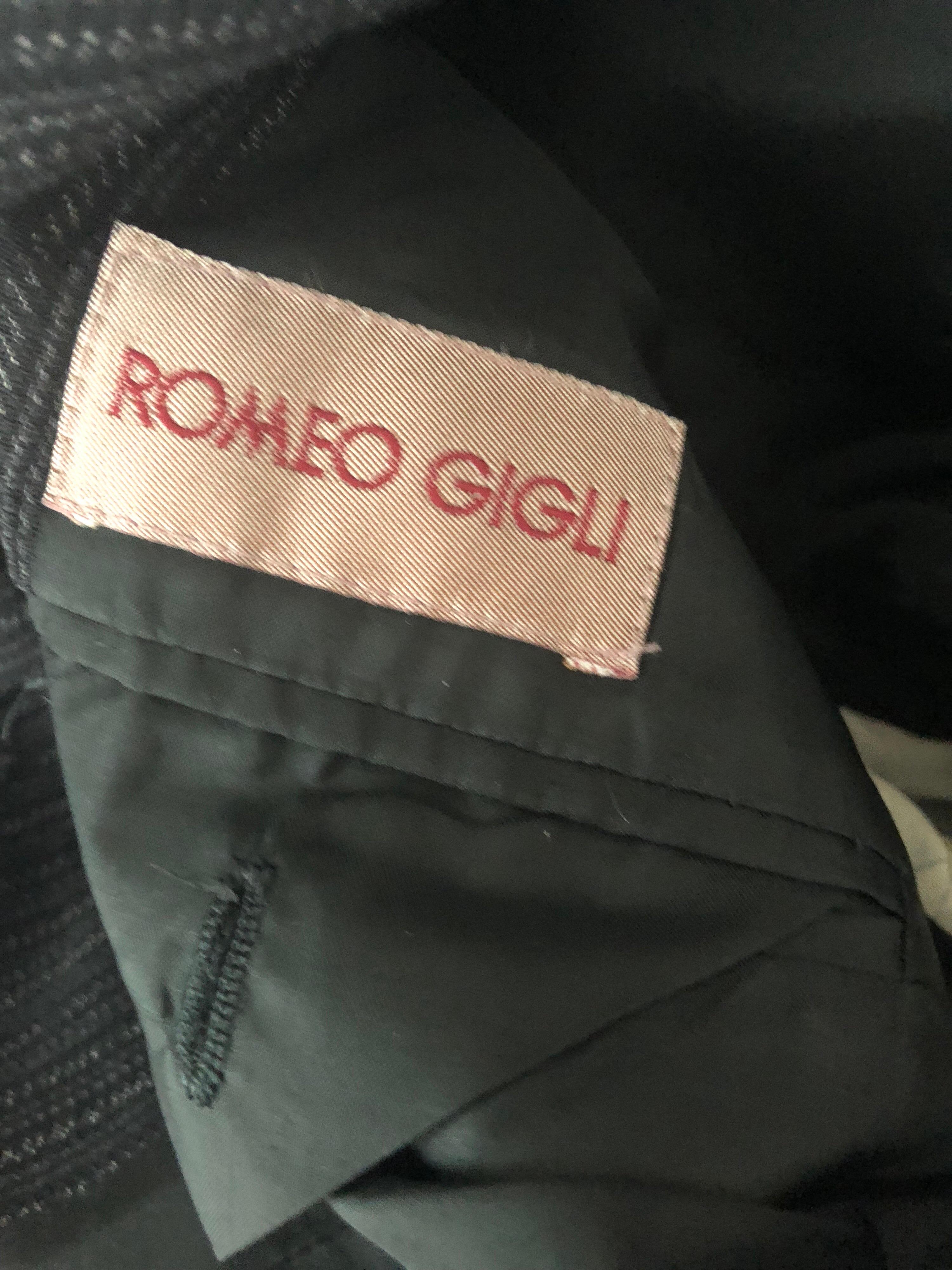 Vintage Romeo Gigli 1990s Size 44 Grey Black Rhinestone 90s Blazer Jacket  For Sale 13