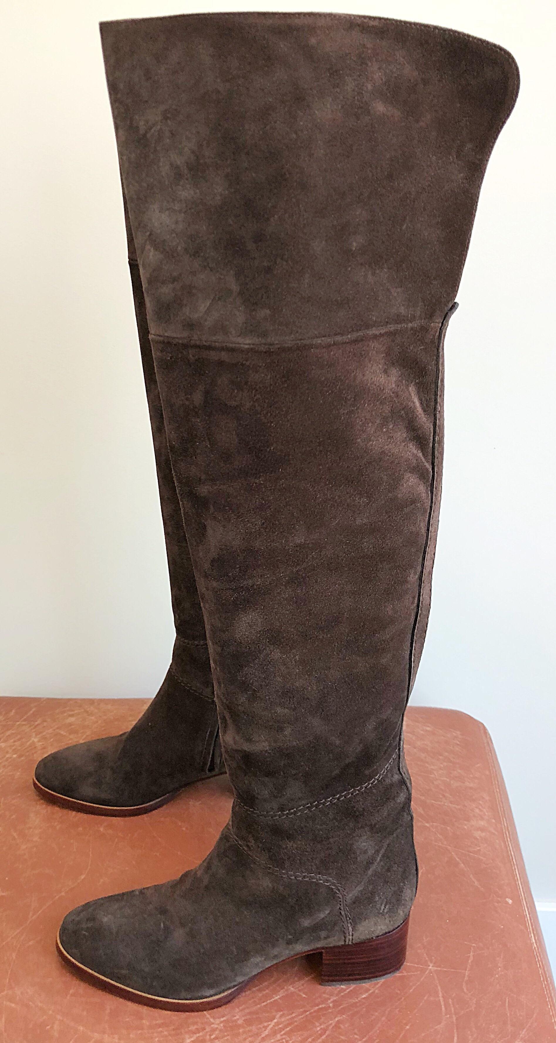 Chloé - Bottes d'équitation au-dessus du genou en cuir et daim marron, taille 37 / 7, état neuf en vente 2