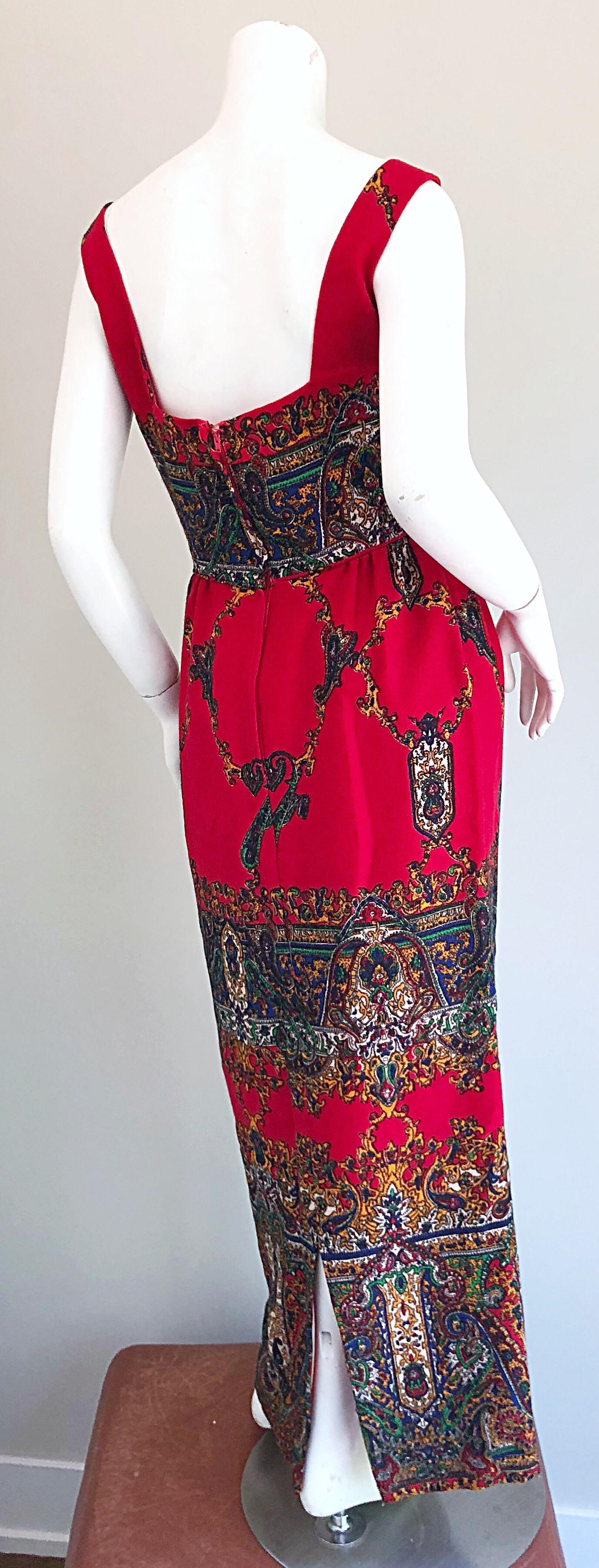 Fantastic Early 1970s Boho Chic Paisley Print Vintage Red 70s Maxi Dress For Sale 2