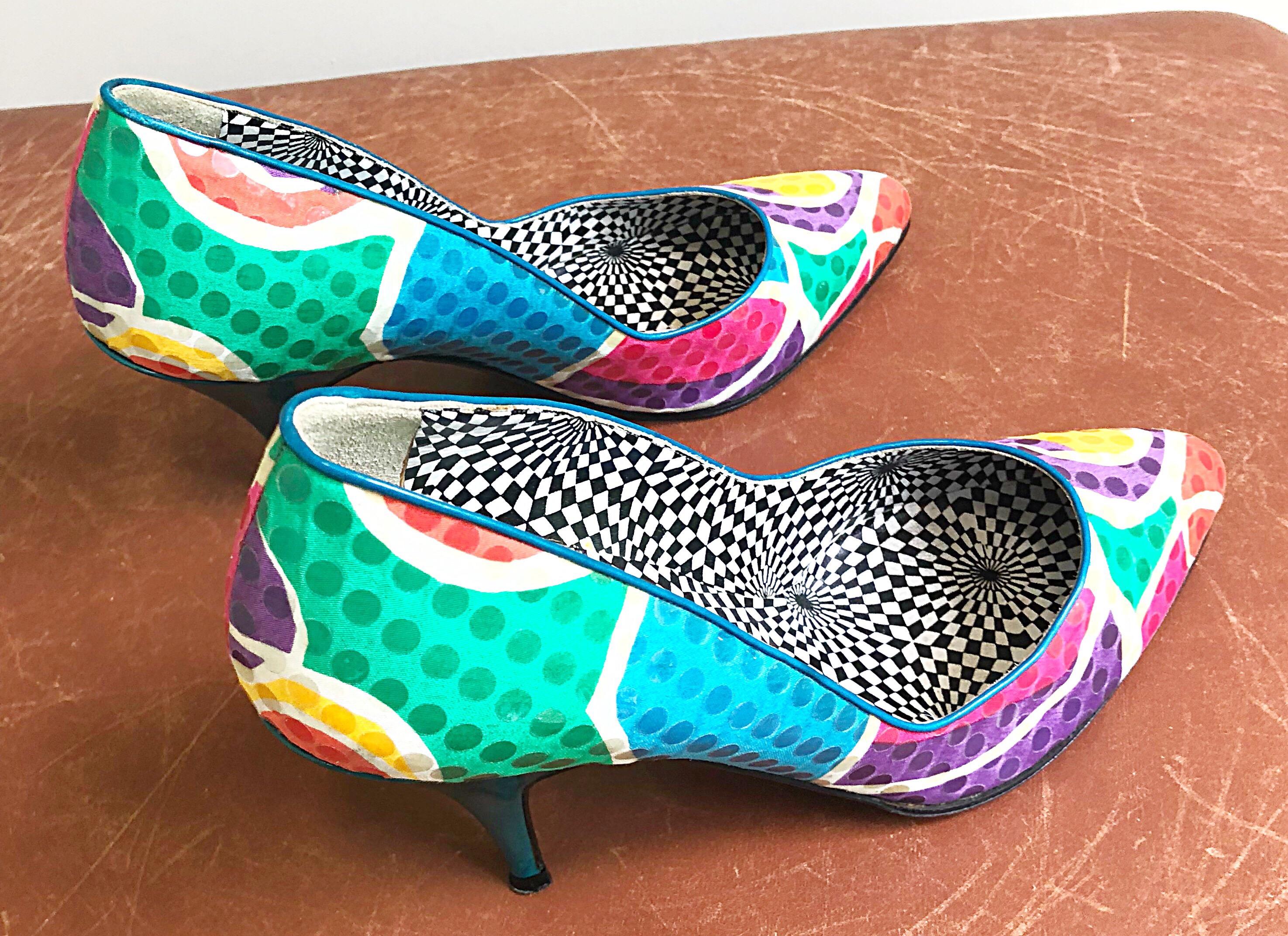 Chaussures à talons hauts à paillettes abstraites et colorées vintage Thierry Mugler, Taille 7,5 Pour femmes en vente
